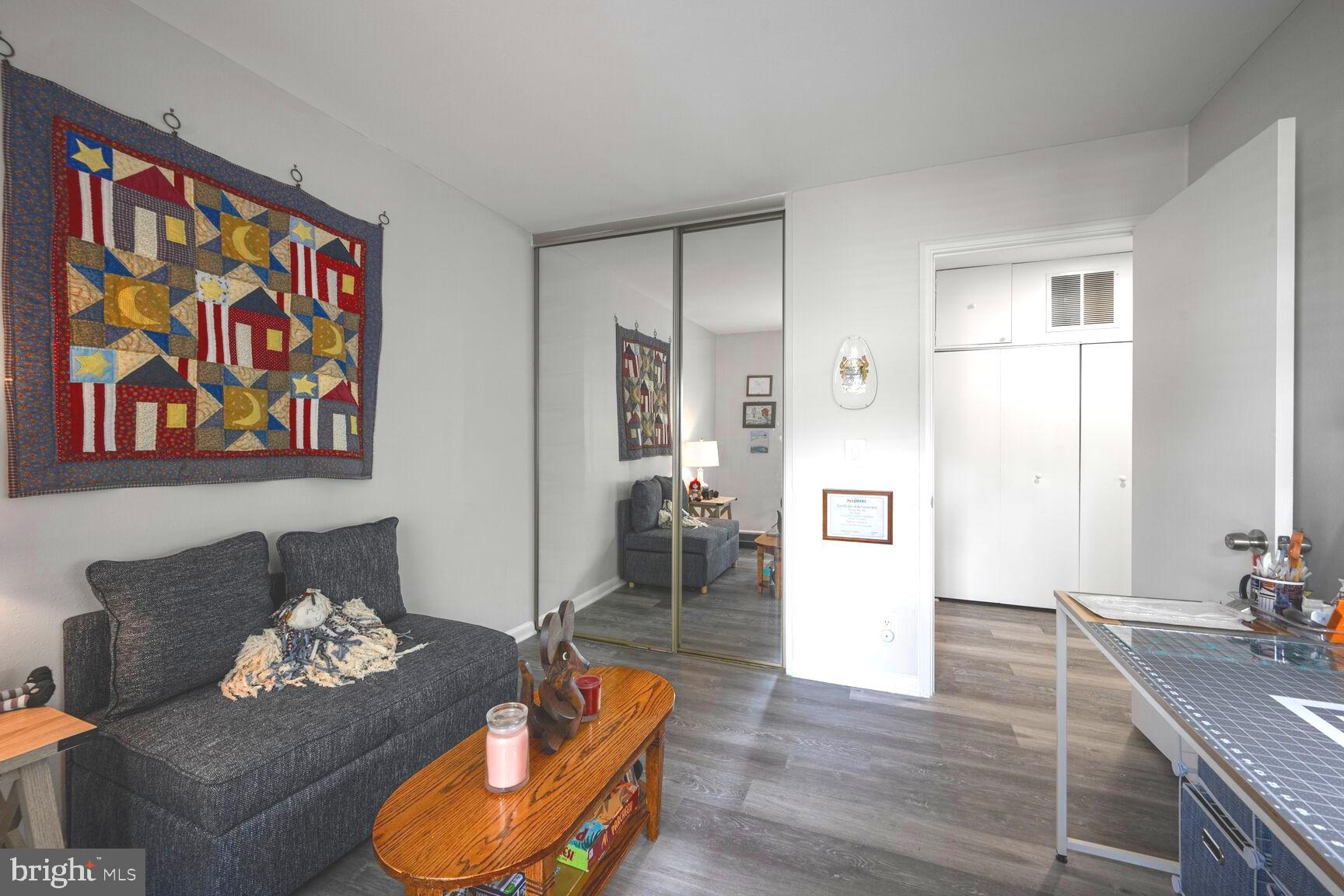 ROSSMOOR LEISURE WORLD - Residential