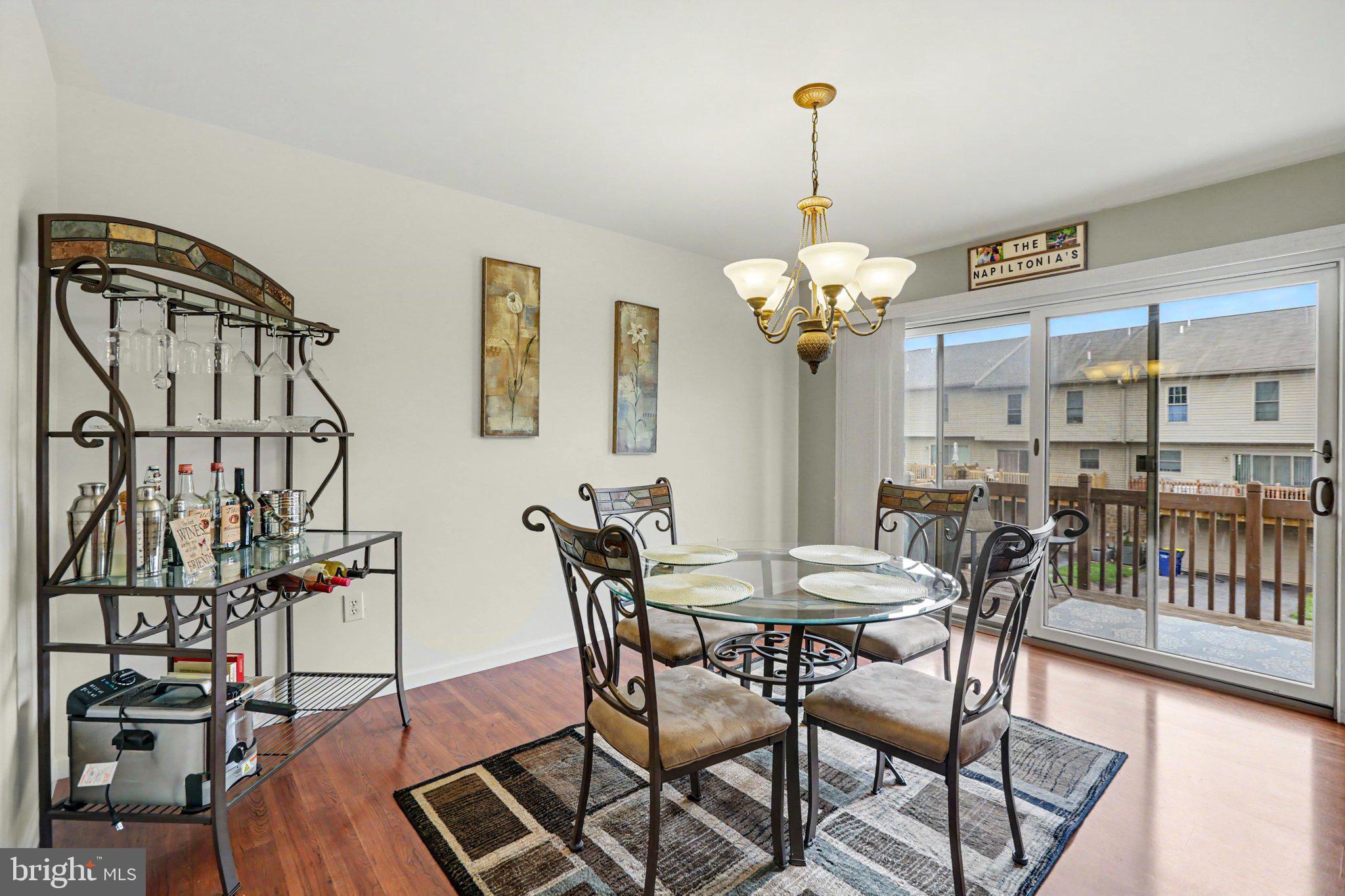 WOODRIDGE - Residential