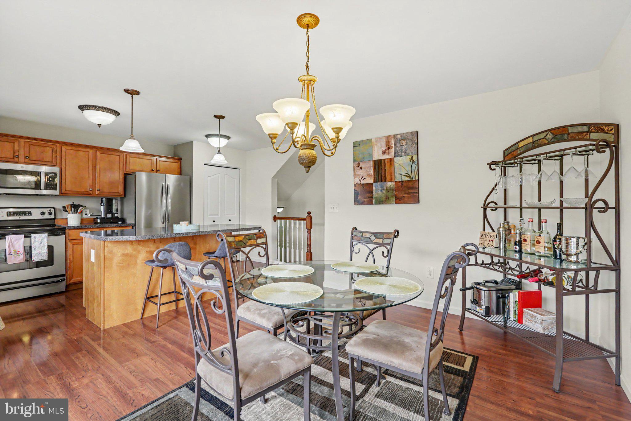 WOODRIDGE - Residential