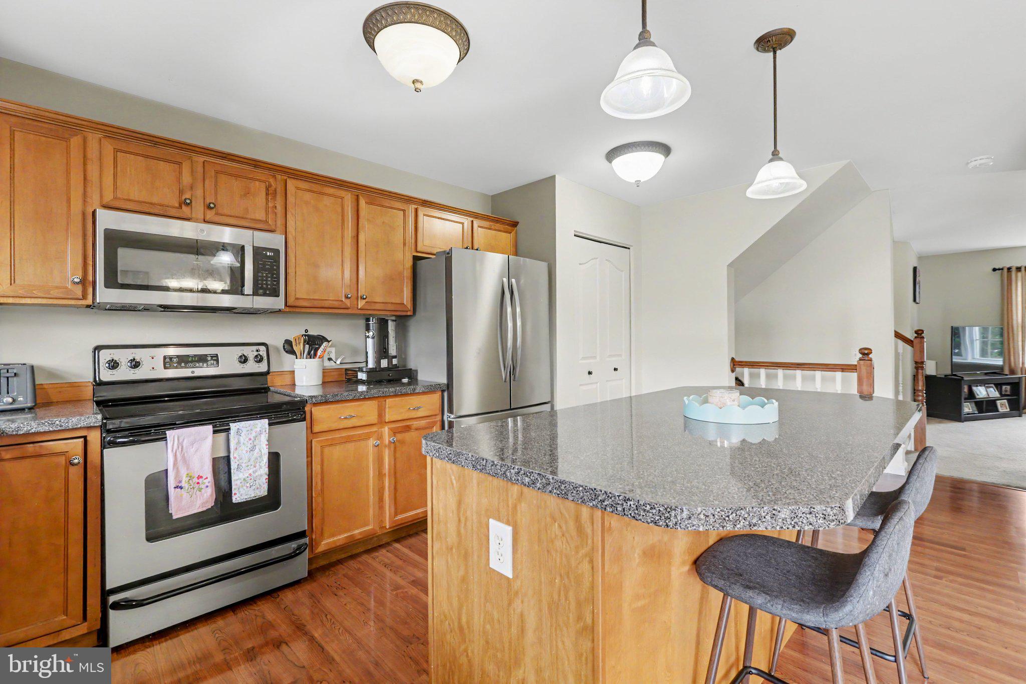 WOODRIDGE - Residential