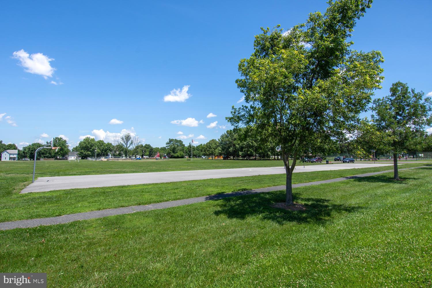 ASHWORTH WEST - Residential