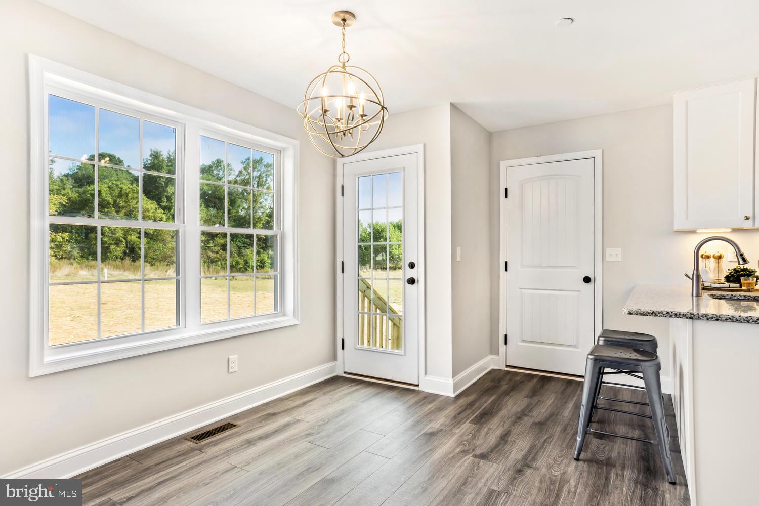 ASHWORTH WEST - Residential