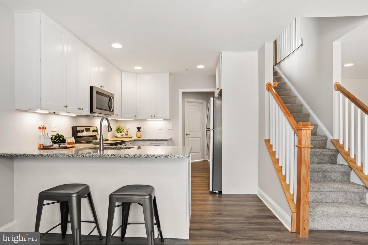 ASHWORTH WEST - Residential