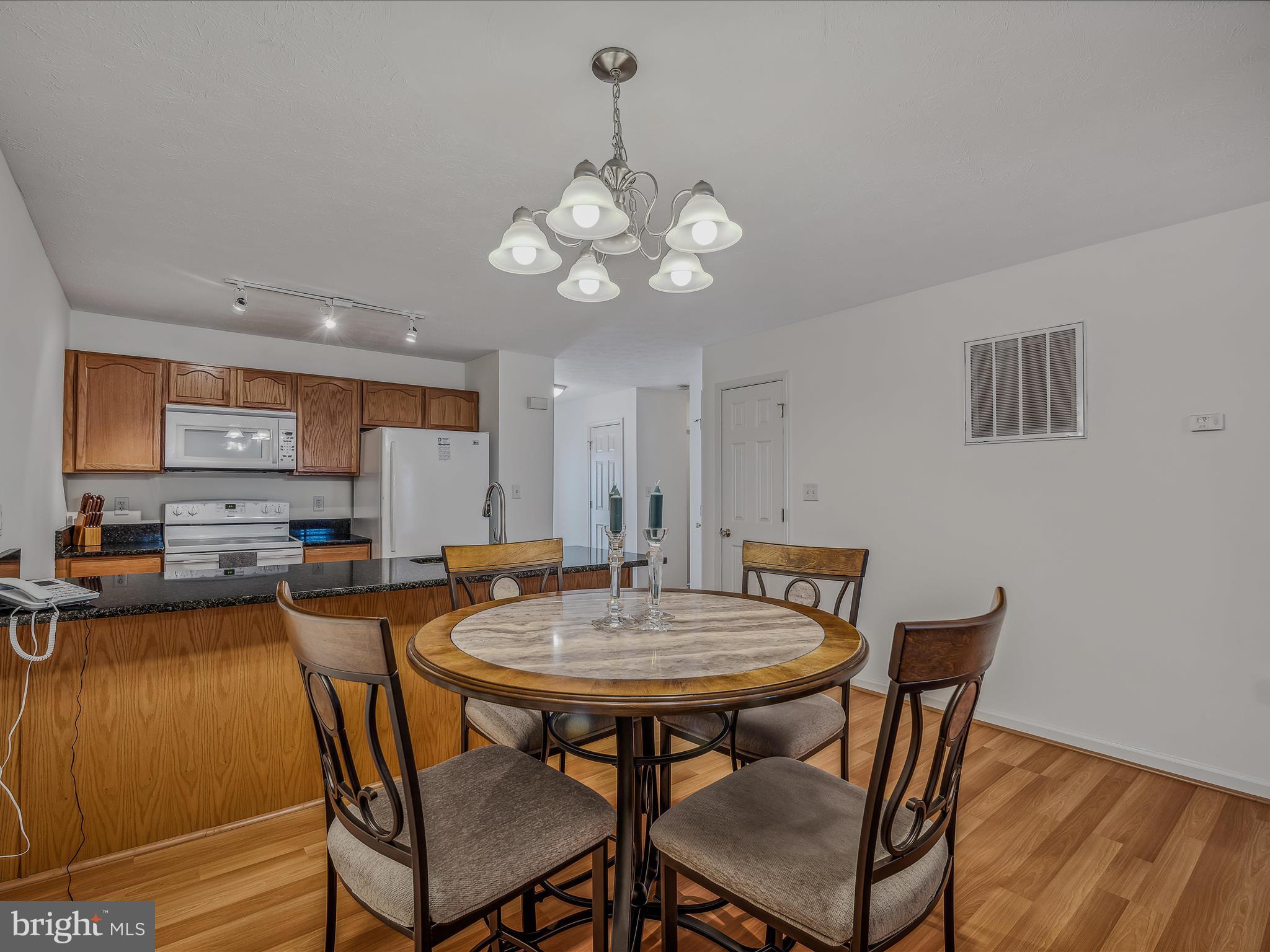 BRIAR RUN - Residential