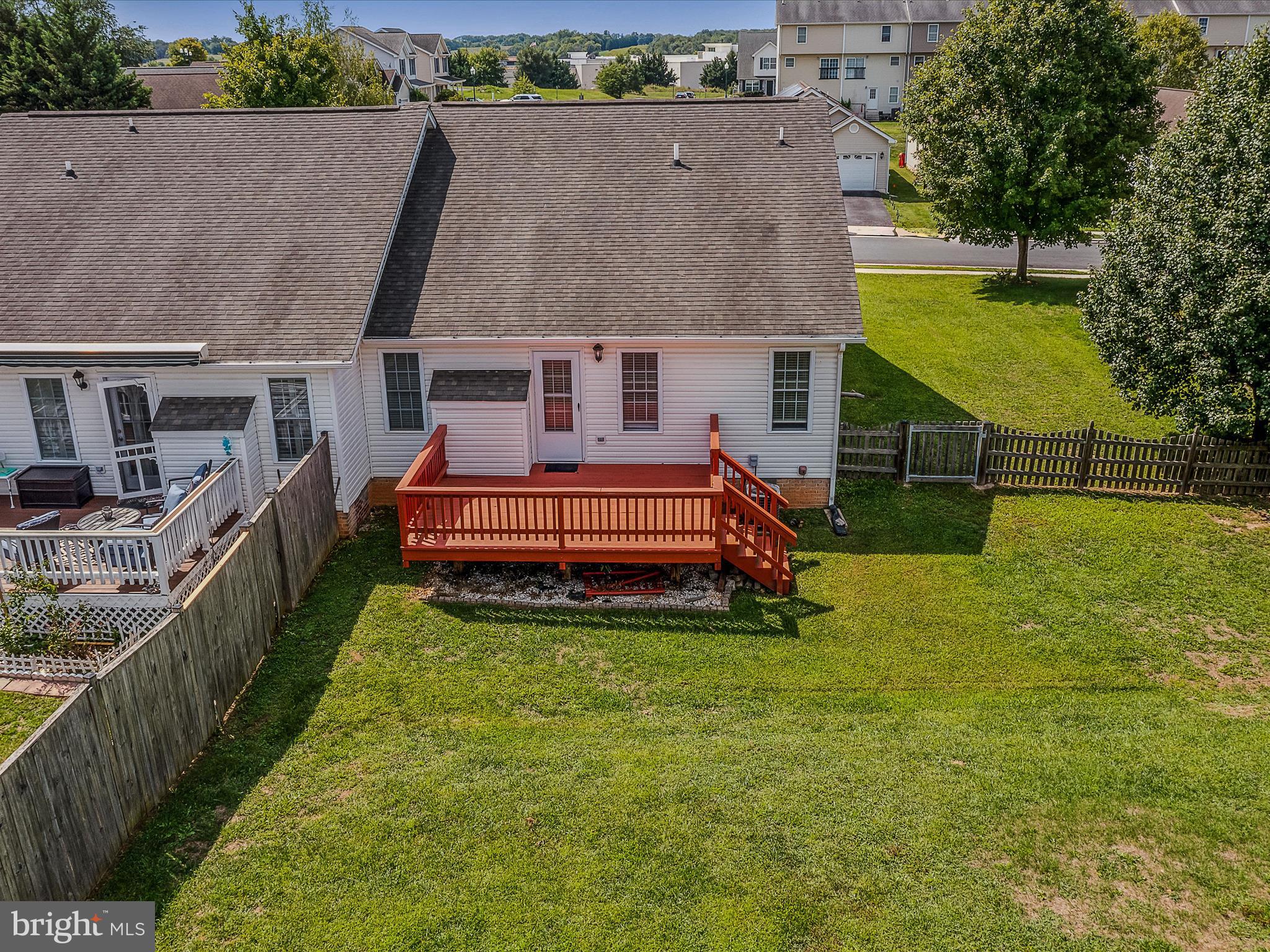 BRIAR RUN - Residential