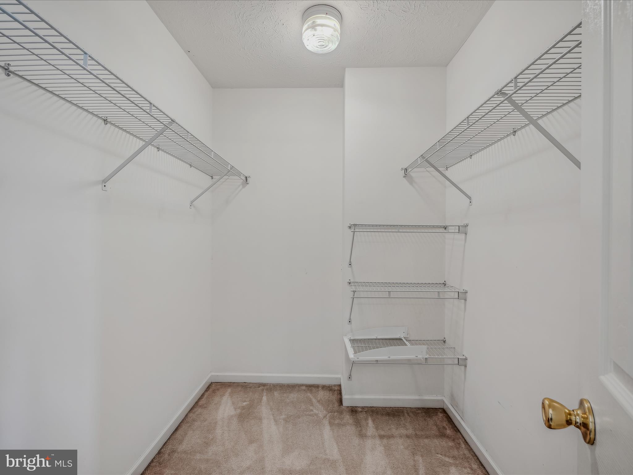 BRIAR RUN - Residential