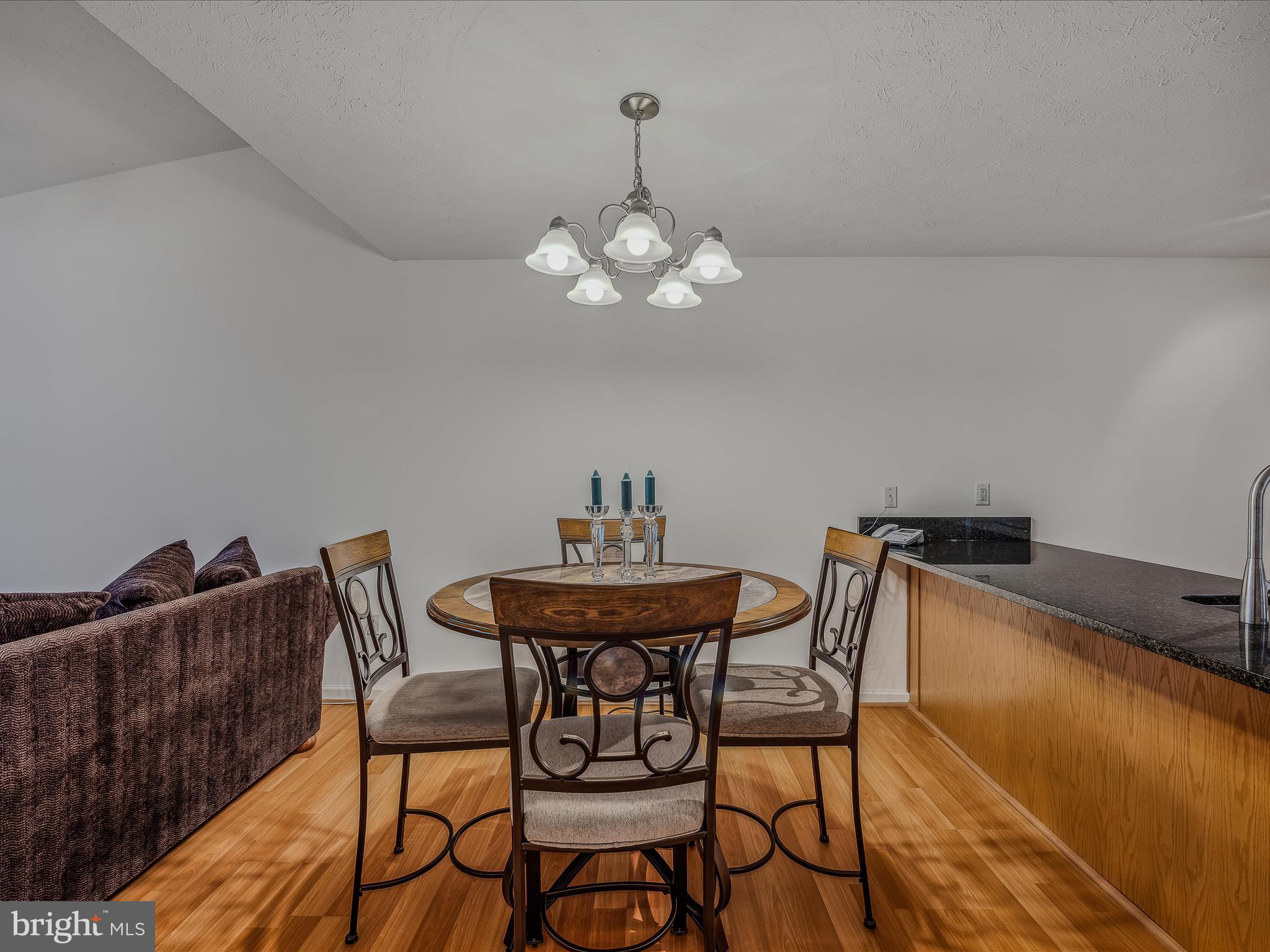 BRIAR RUN - Residential