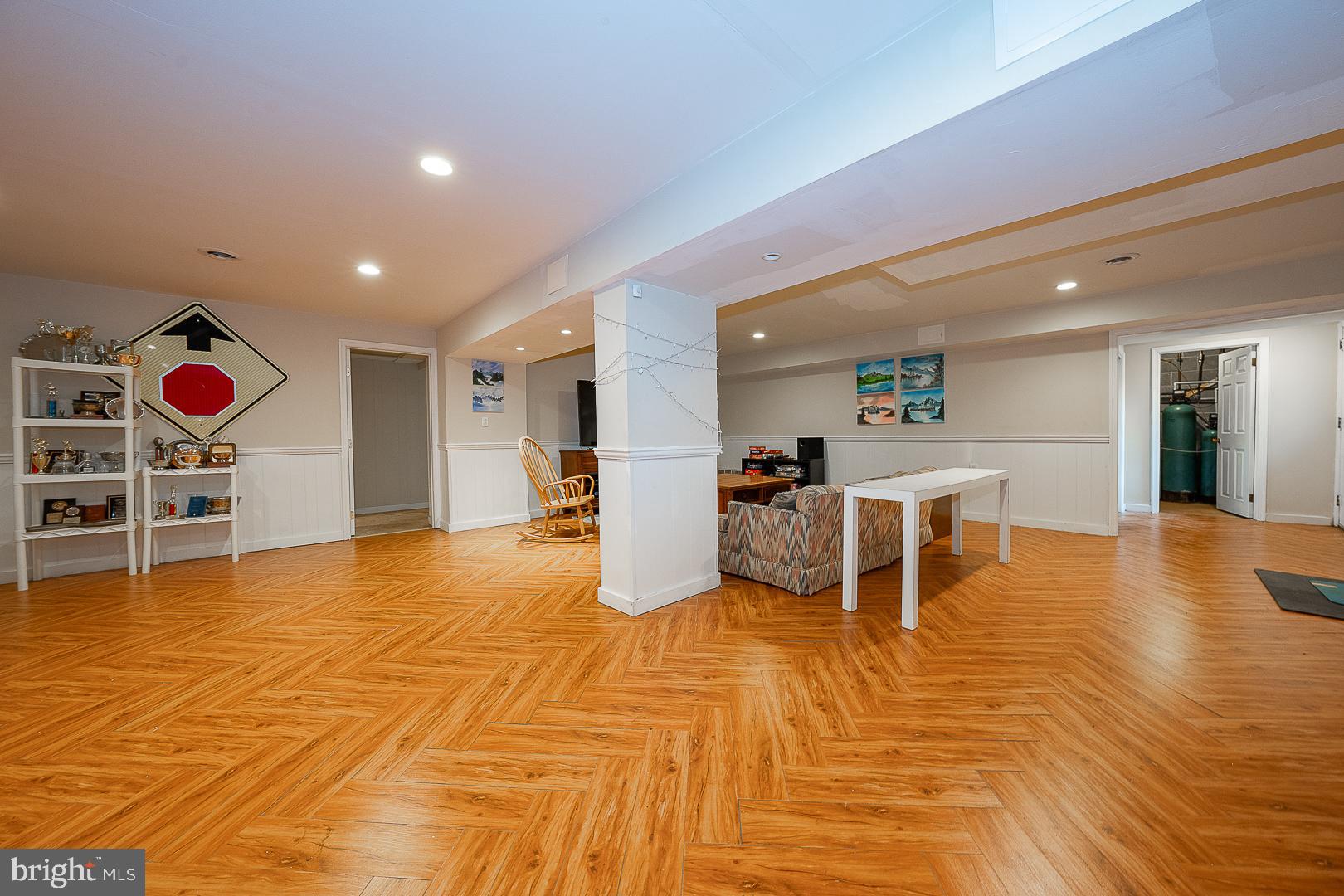 RADNOR HUNT - Residential