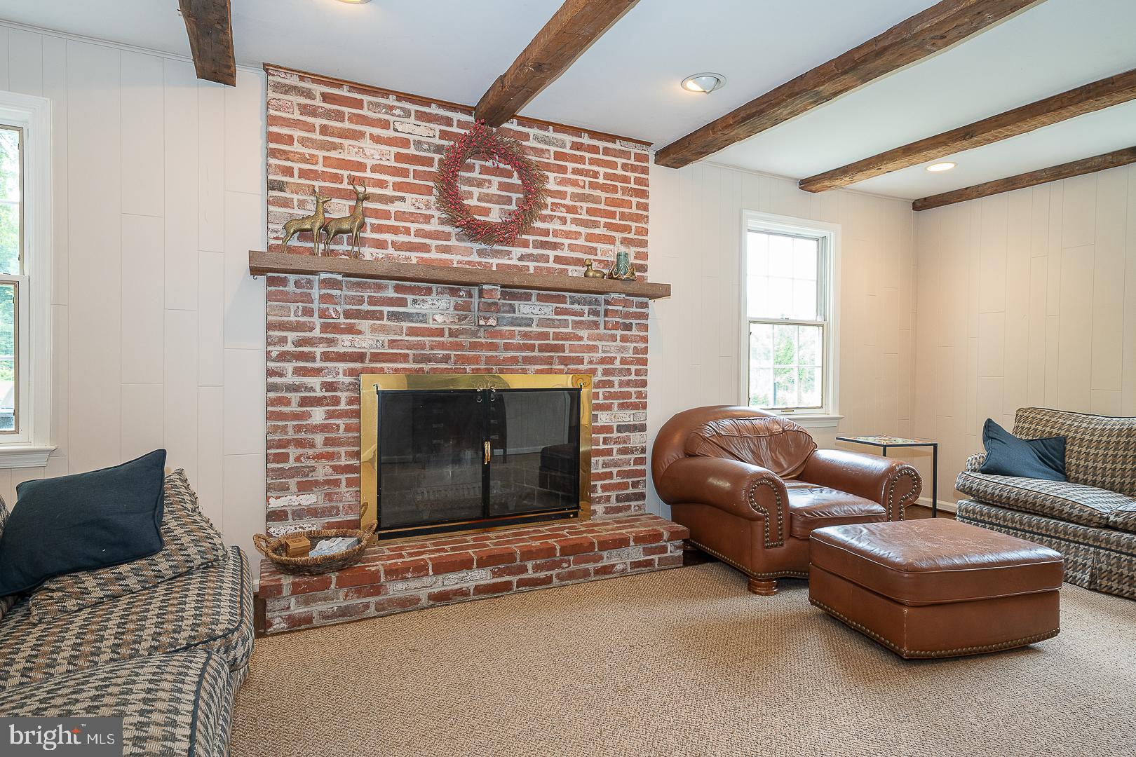 RADNOR HUNT - Residential