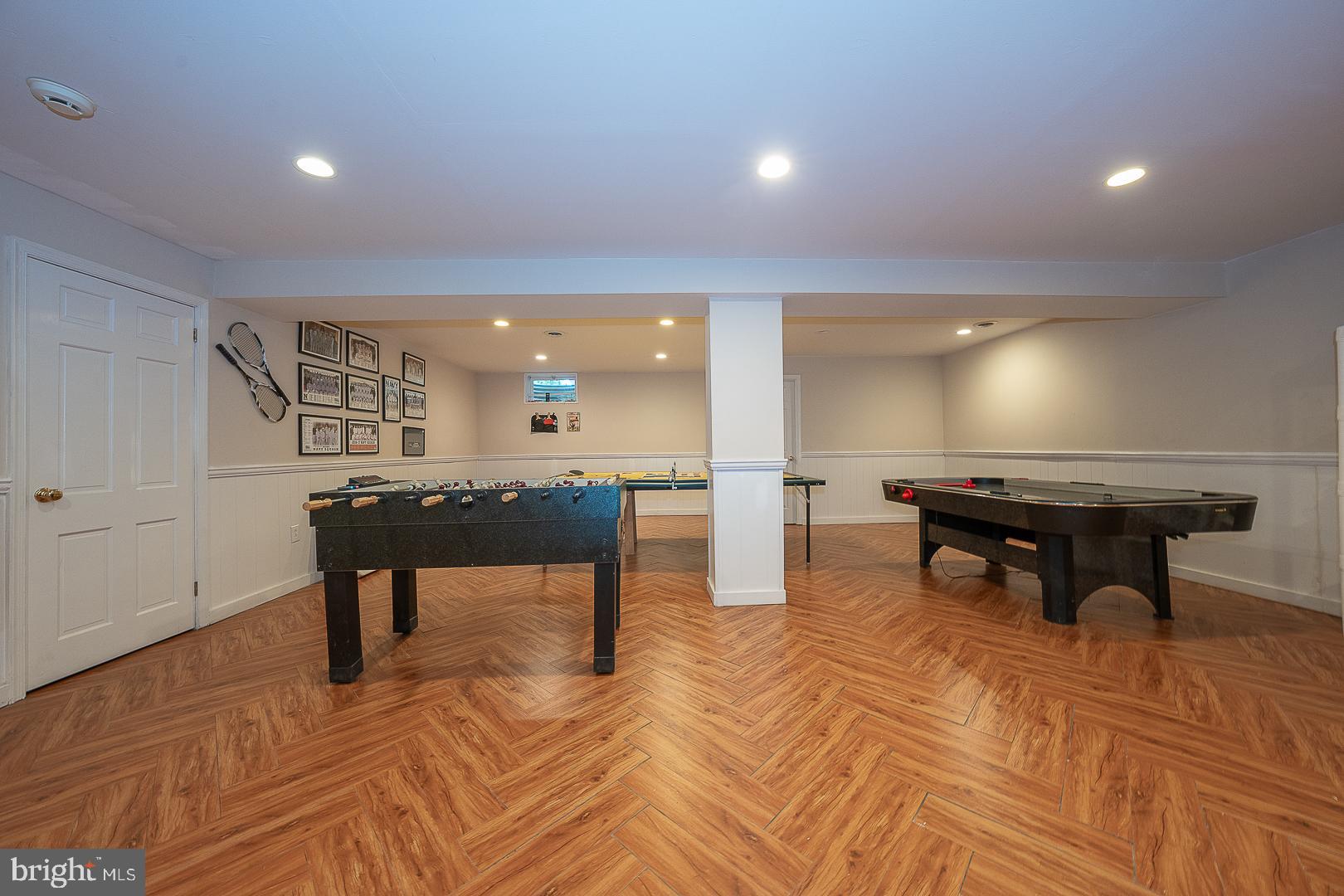 RADNOR HUNT - Residential