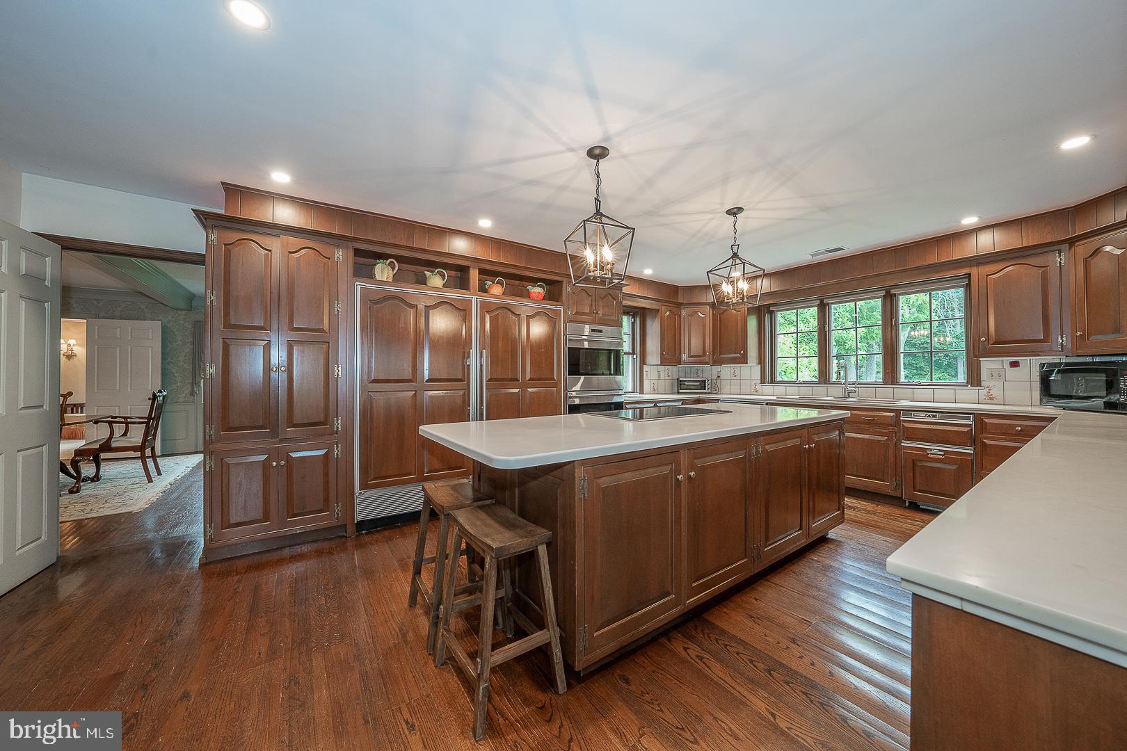 RADNOR HUNT - Residential