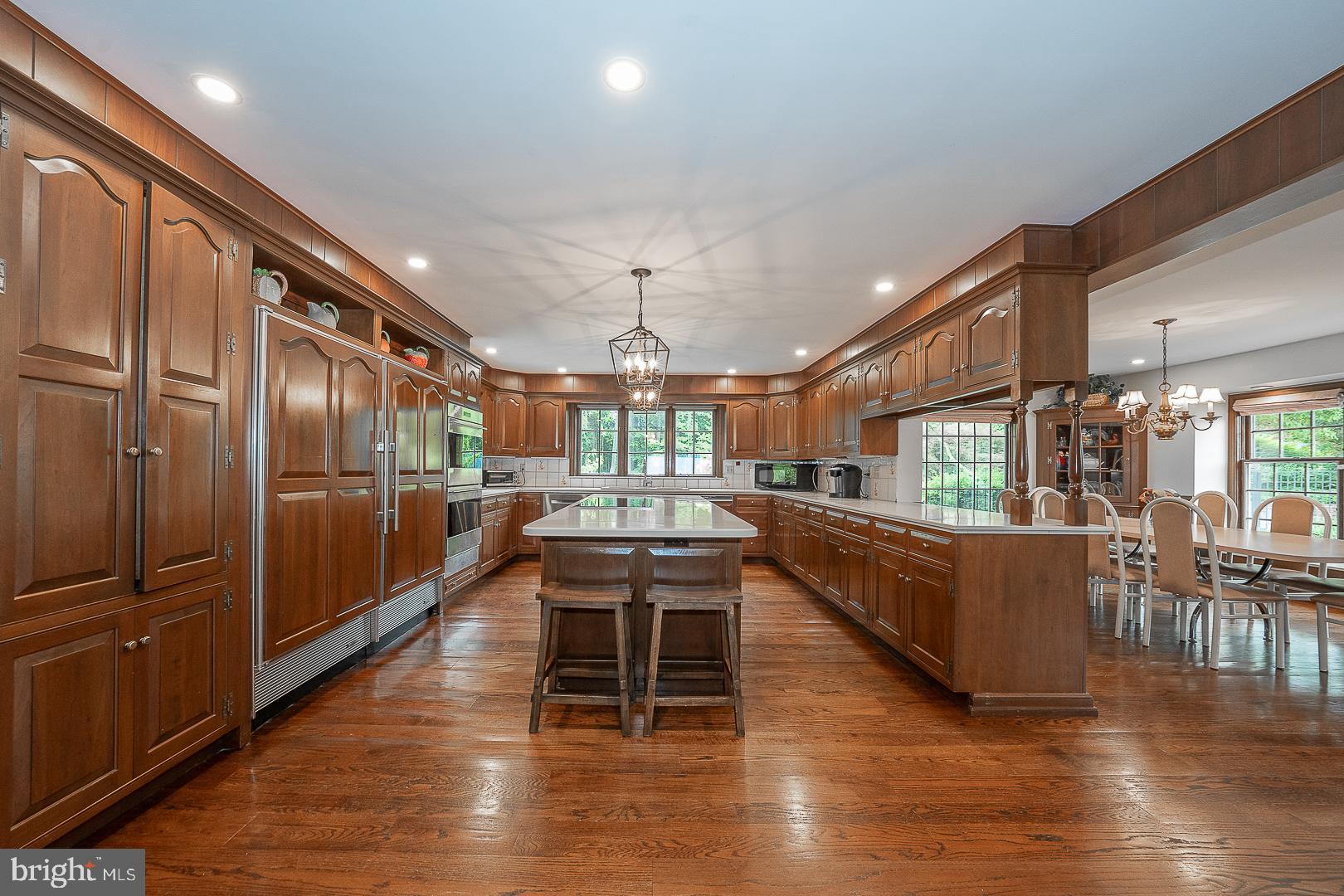 RADNOR HUNT - Residential