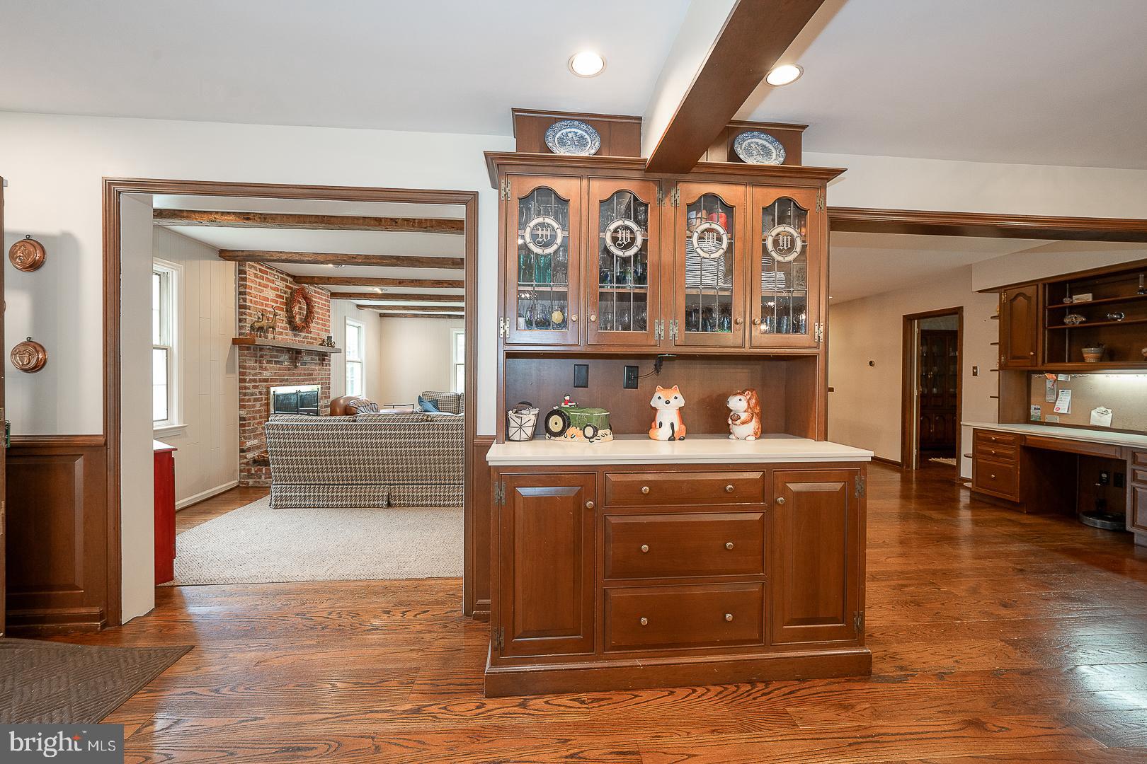 RADNOR HUNT - Residential