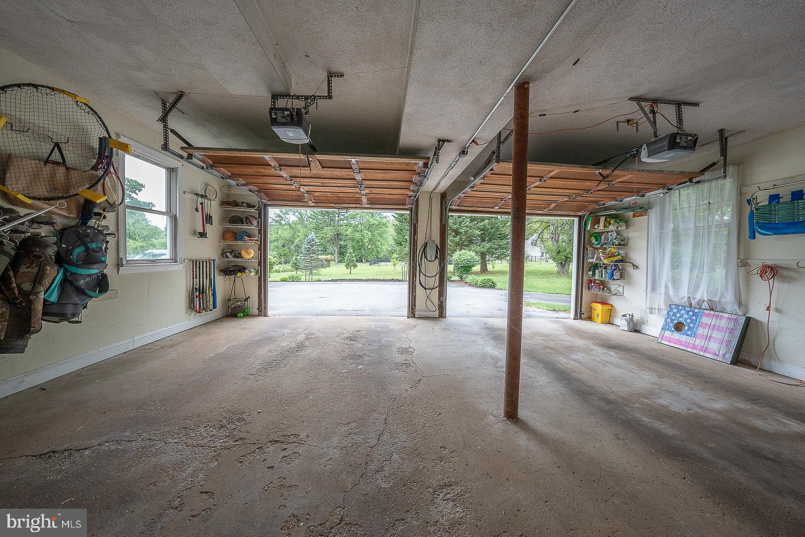 RADNOR HUNT - Residential