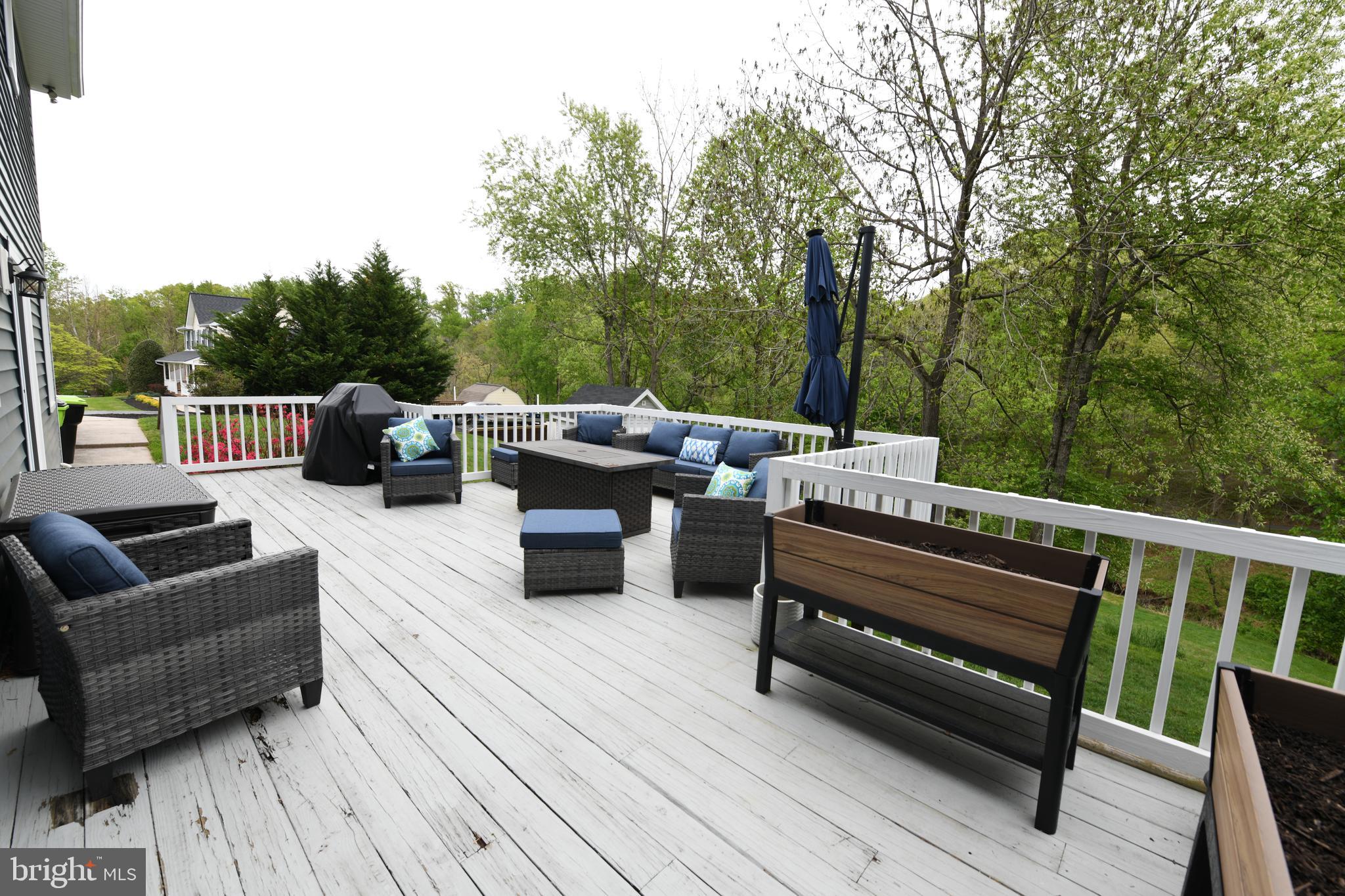 COUNTRY CLUB PARK - Residential