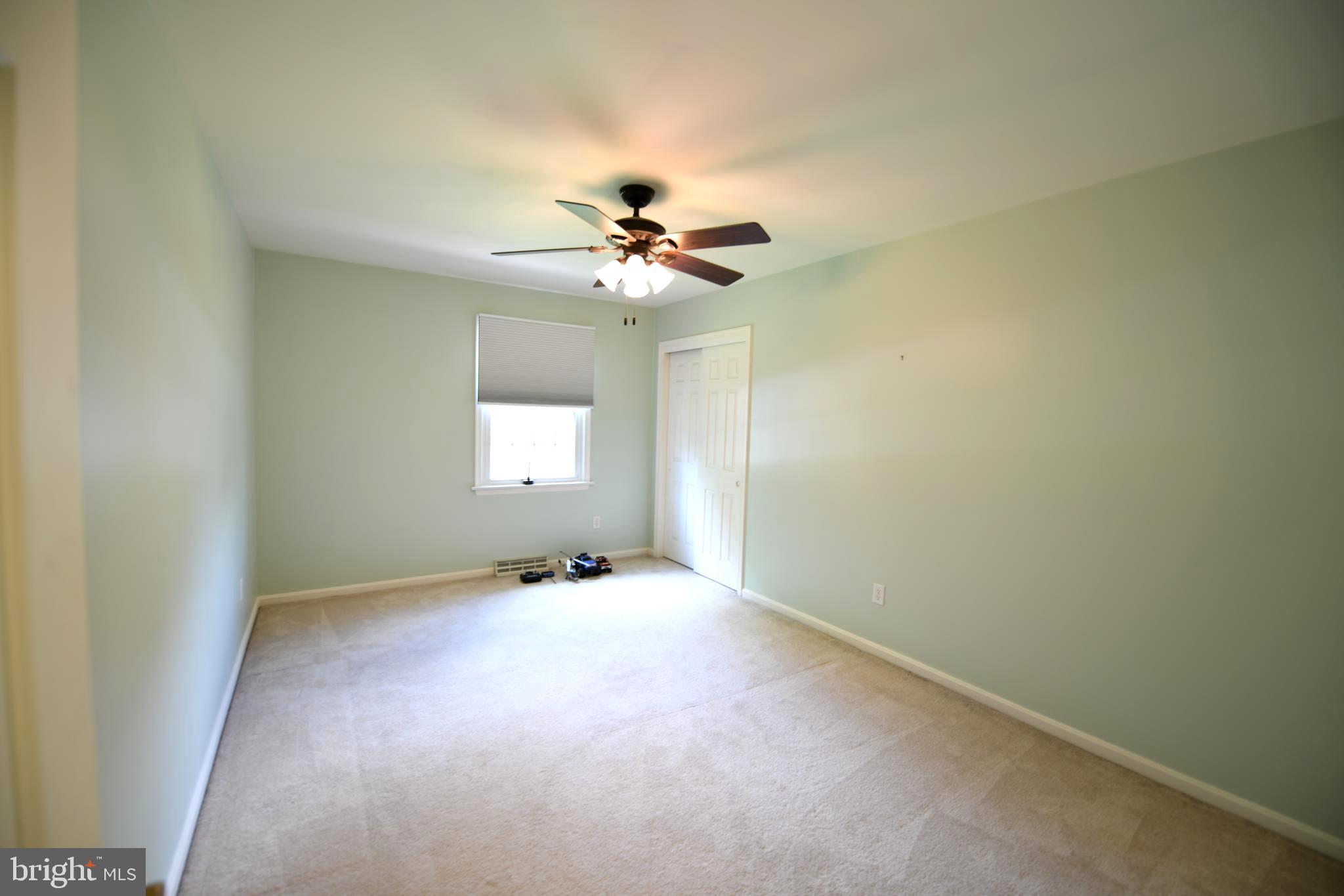 COUNTRY CLUB PARK - Residential