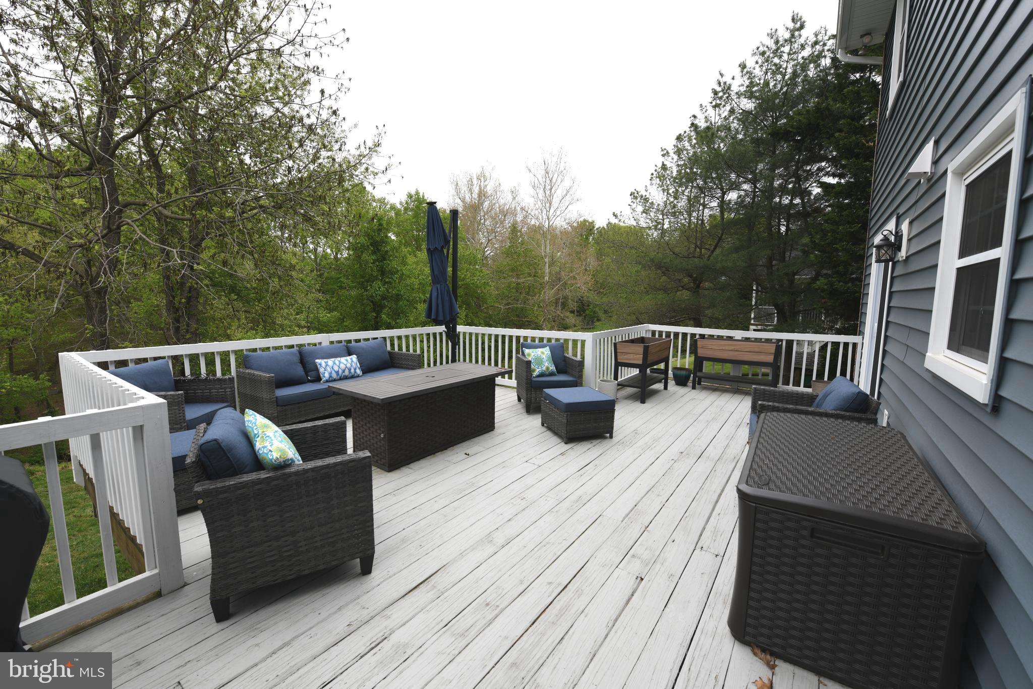 COUNTRY CLUB PARK - Residential
