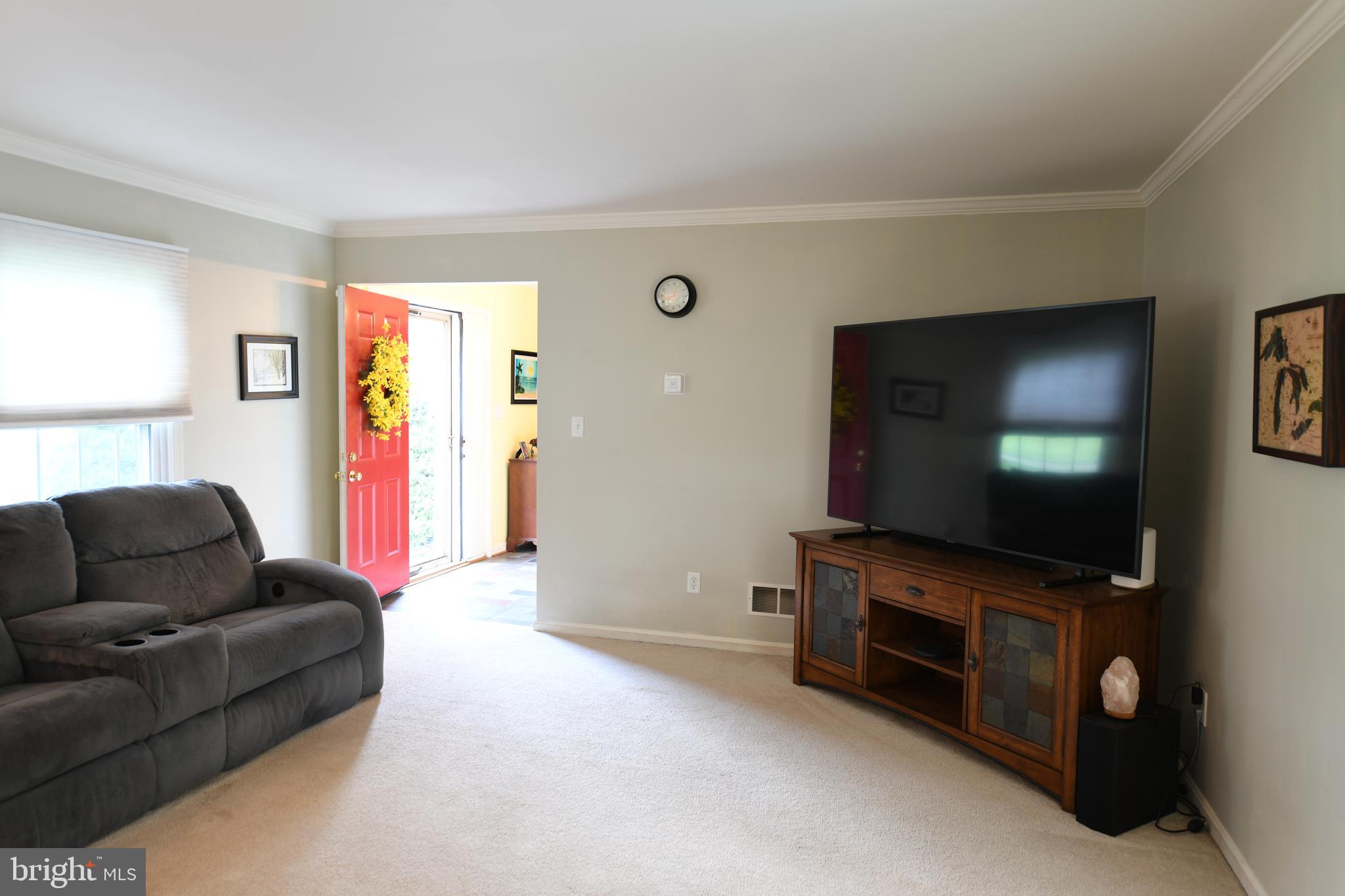 COUNTRY CLUB PARK - Residential