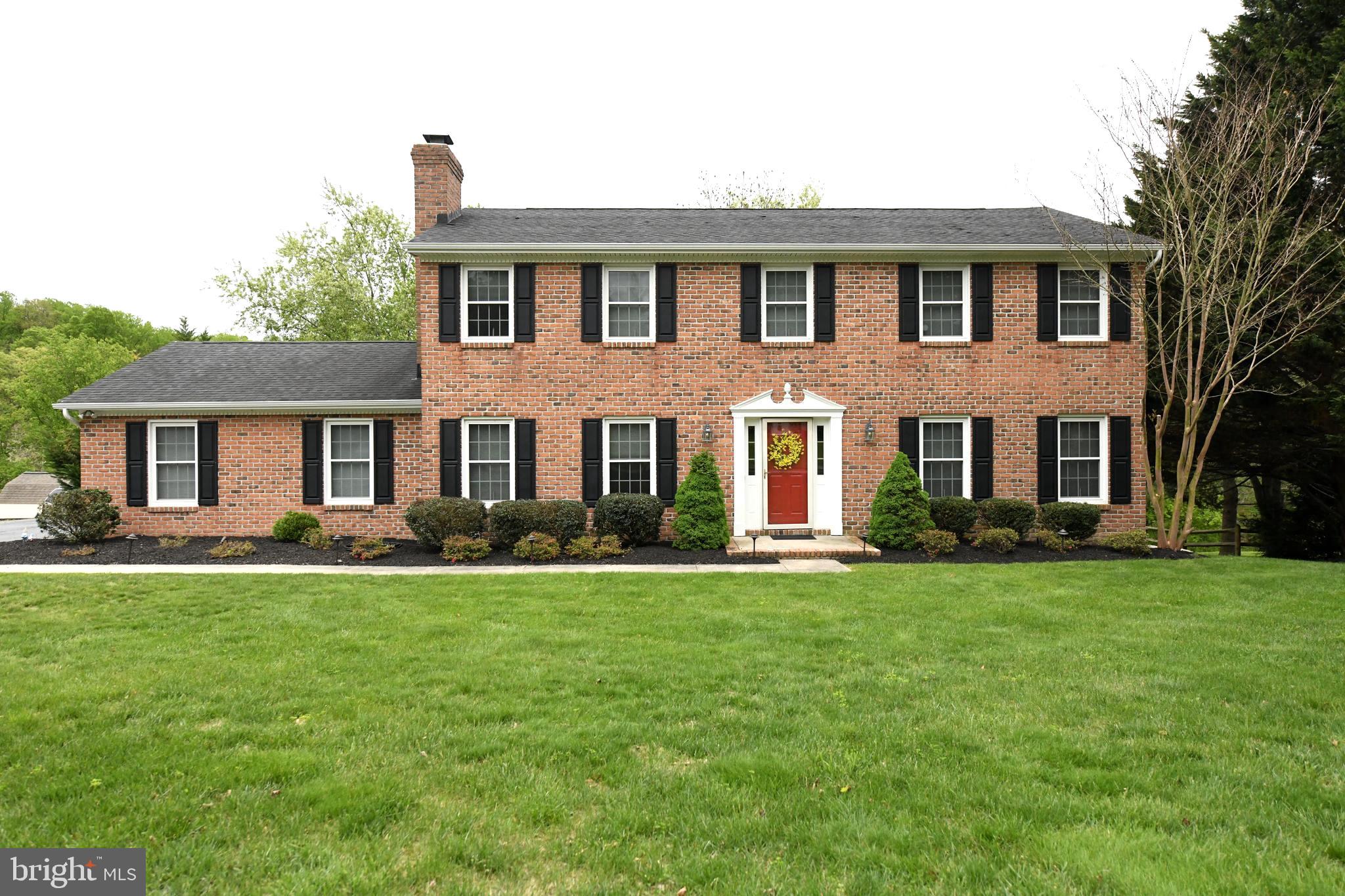 COUNTRY CLUB PARK - Residential