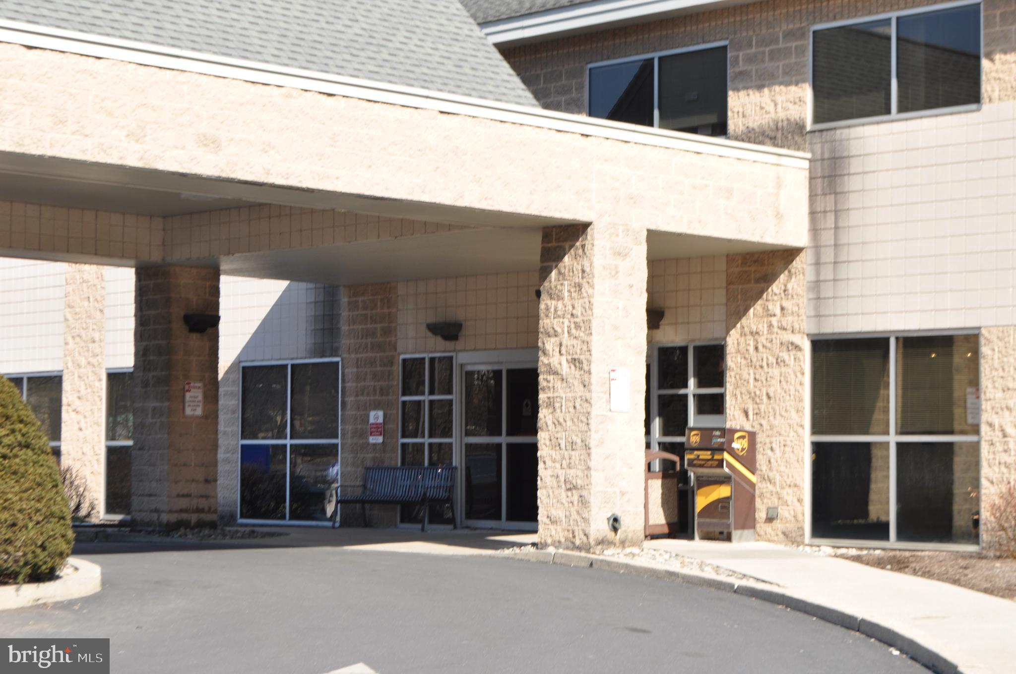 100 SCHUYLKILL MEDICAL PLAZA, SUITE 106-108