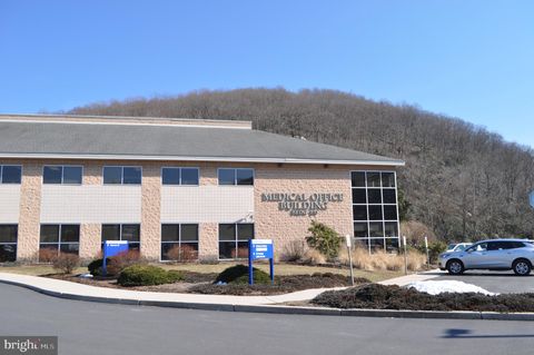 Photo of 100 Schuylkill Medical Plaza, Suite 106-108, POTTSVILLE, PA 17901 (MLS # PASK2005590)