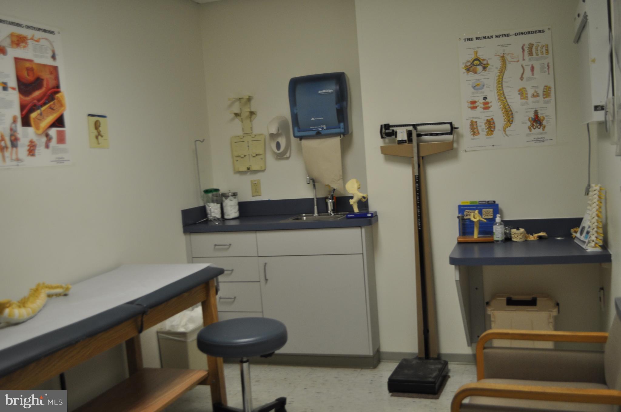 POTTSVILLE - Commercial Sale