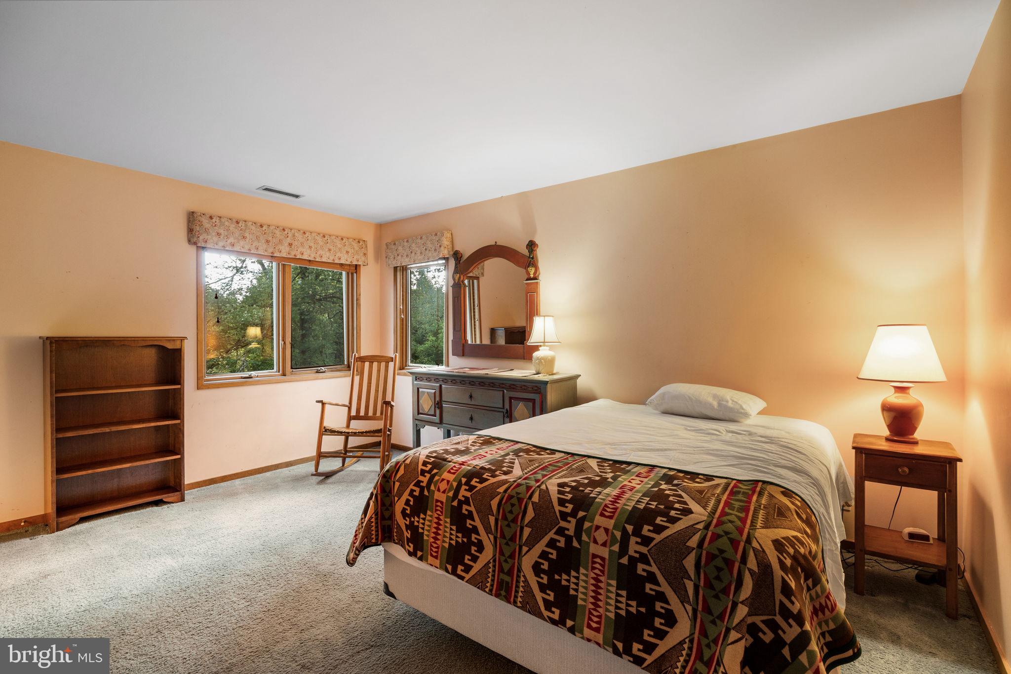 MIQUON - Residential