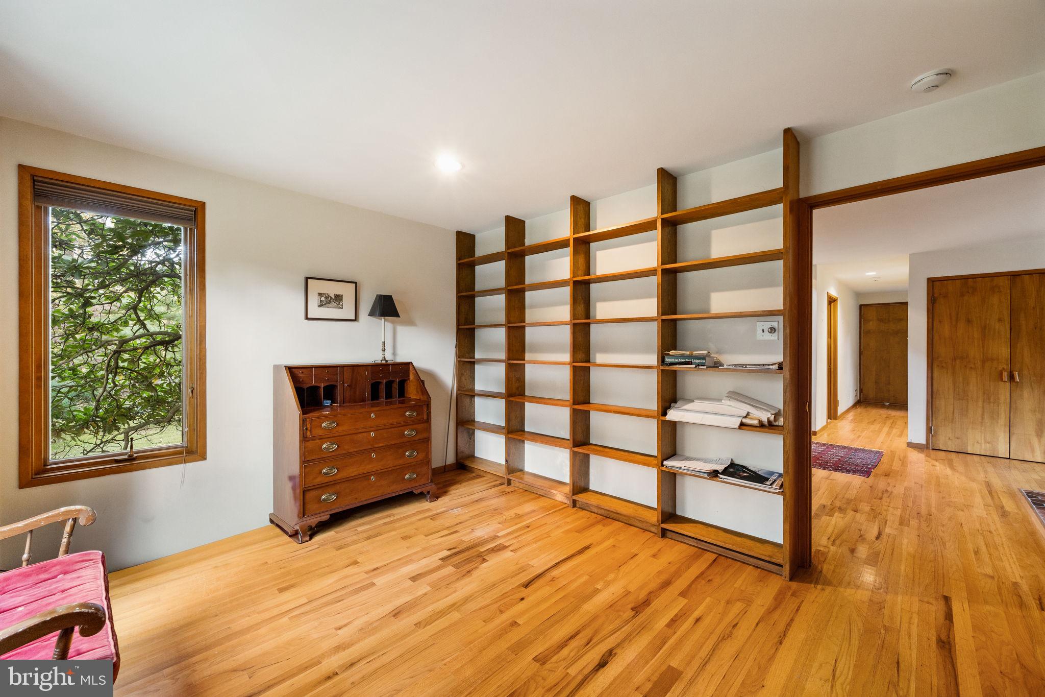 MIQUON - Residential