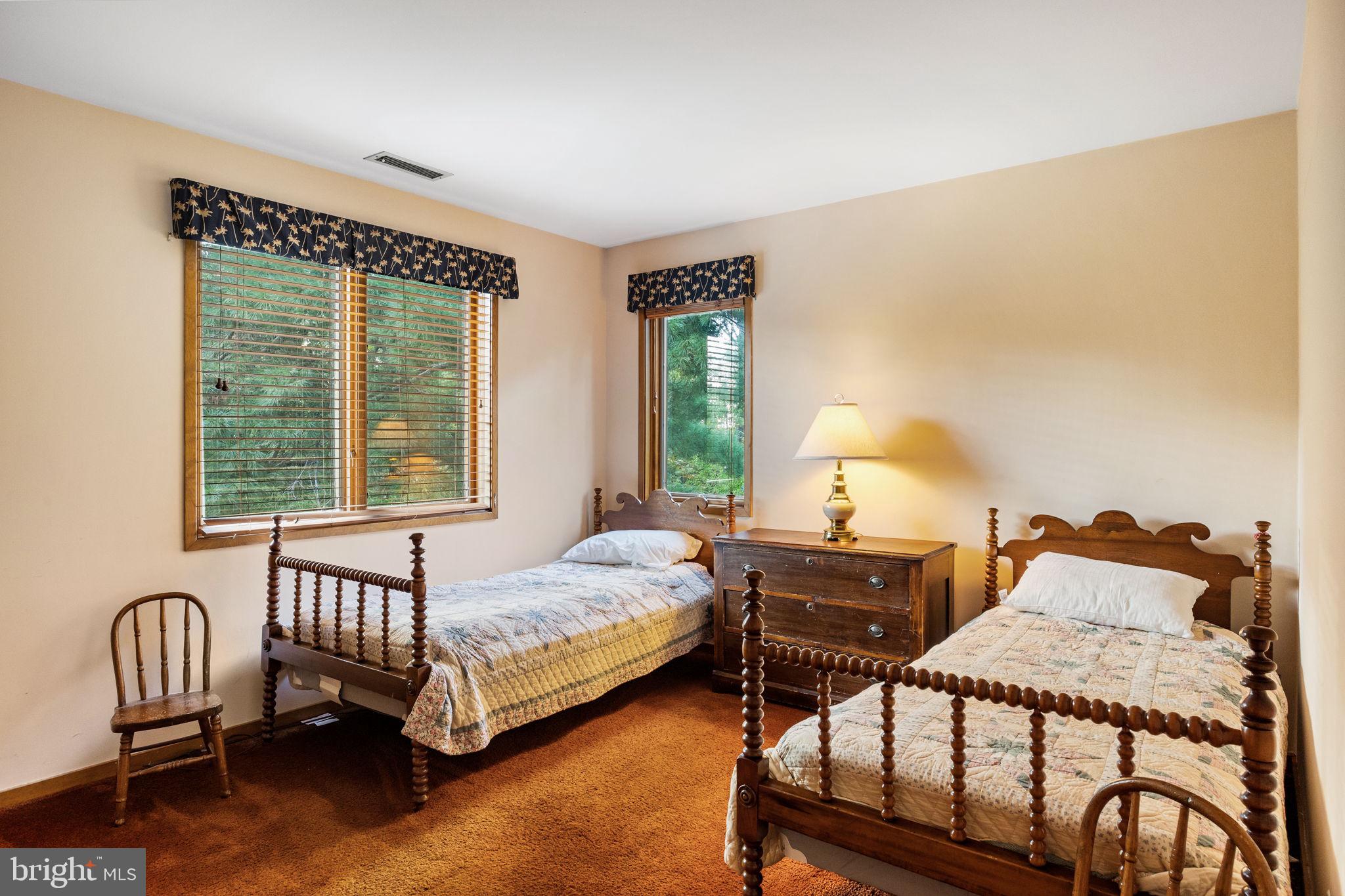 MIQUON - Residential