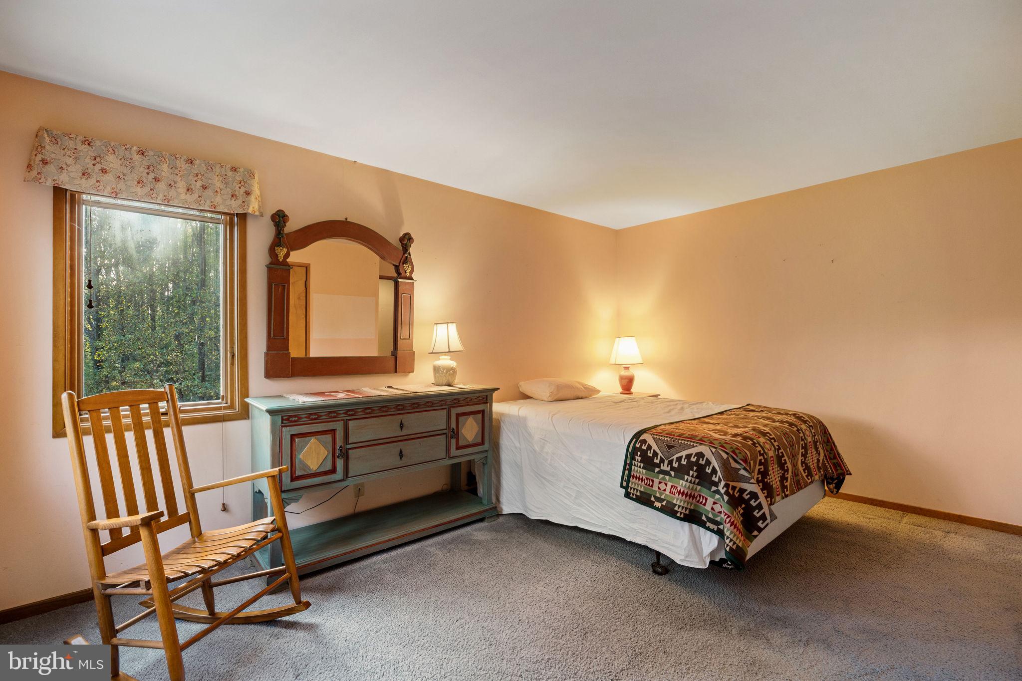 MIQUON - Residential