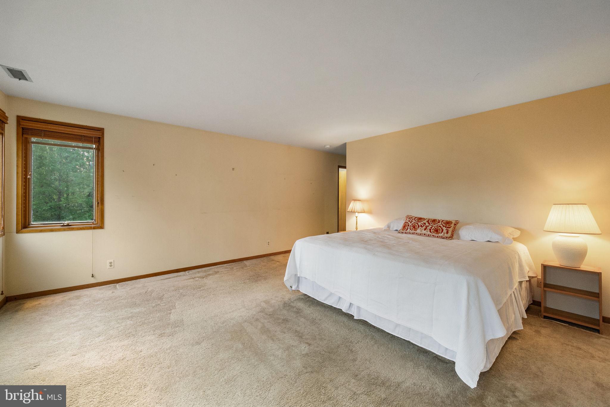 MIQUON - Residential