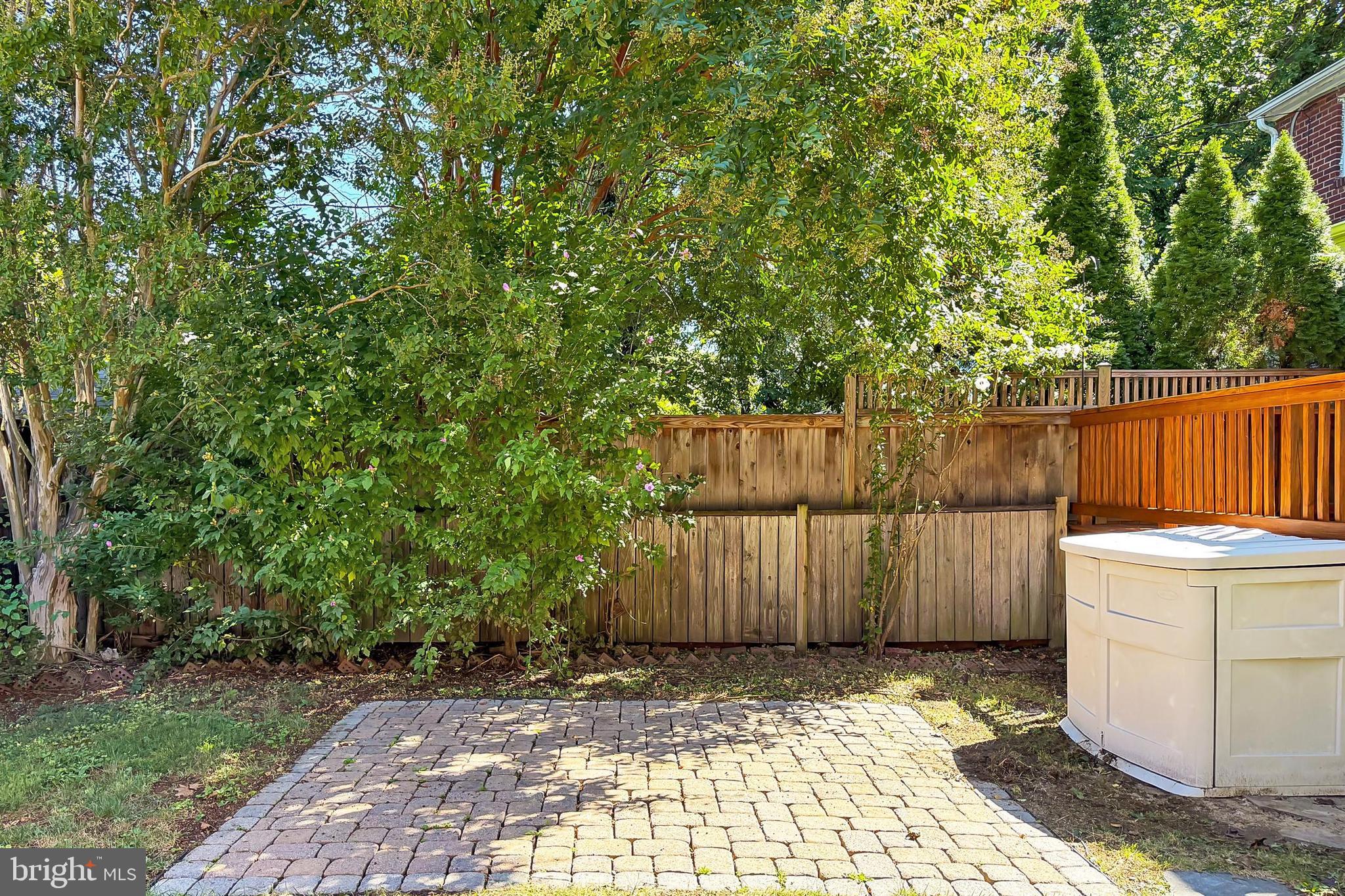 TEMPLE PARK - Residential