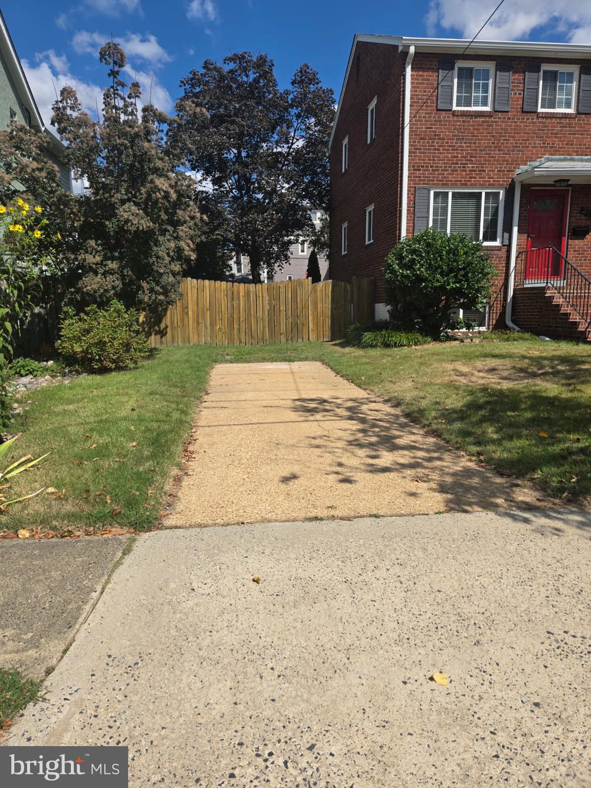 TEMPLE PARK - Residential