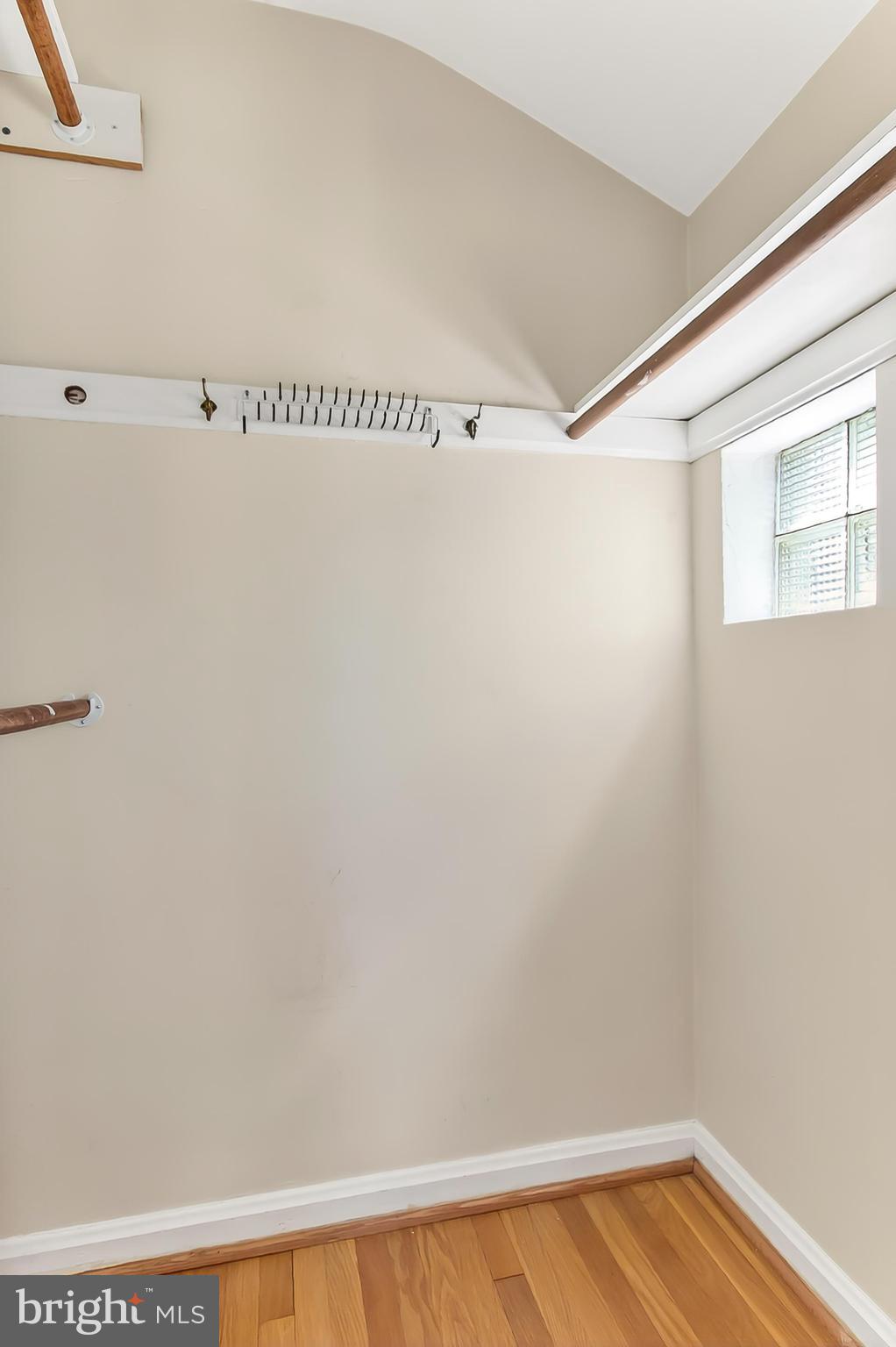 TEMPLE PARK - Residential