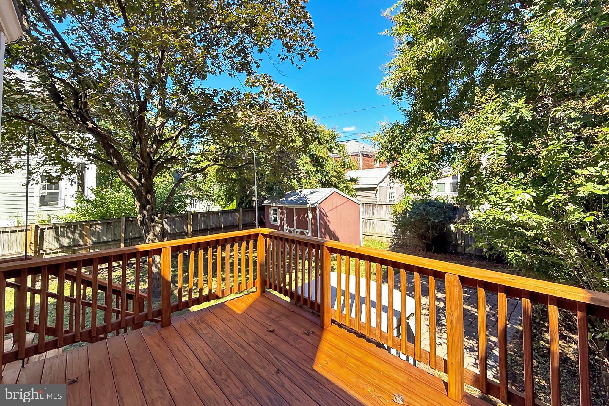 TEMPLE PARK - Residential