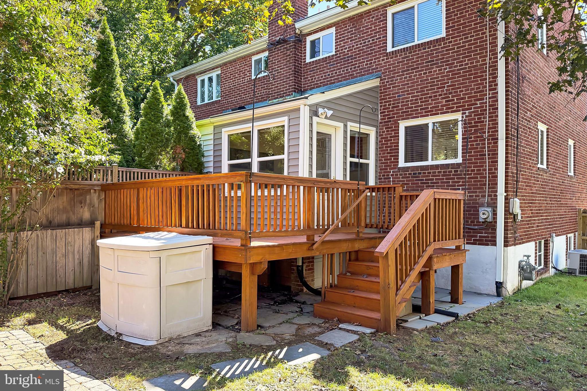 TEMPLE PARK - Residential