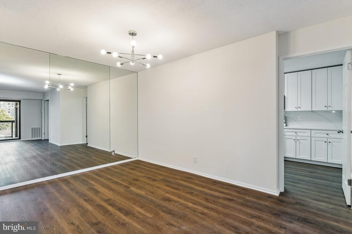 ROTONDA - Residential