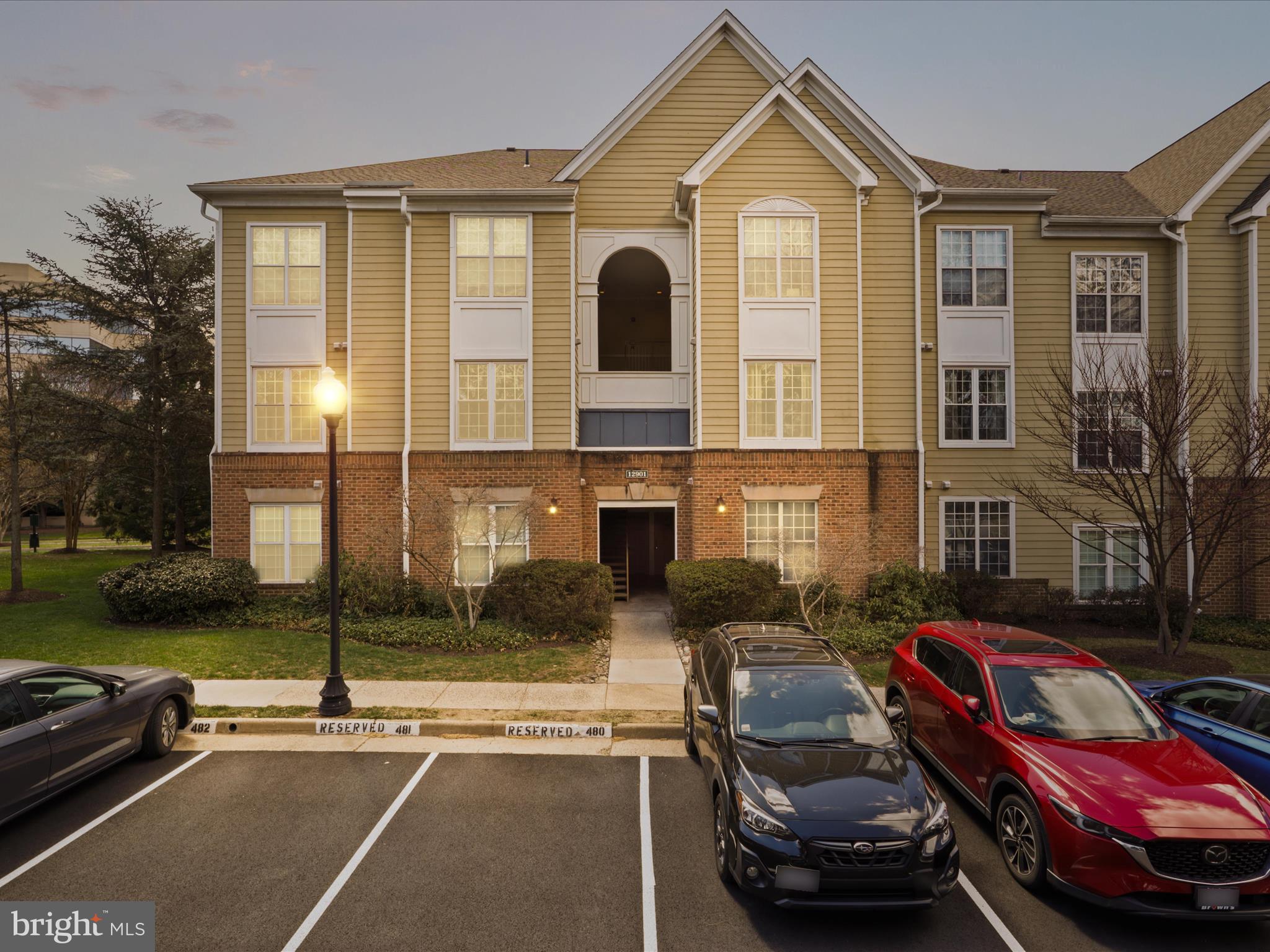 WORLDGATE CONDO - Residential