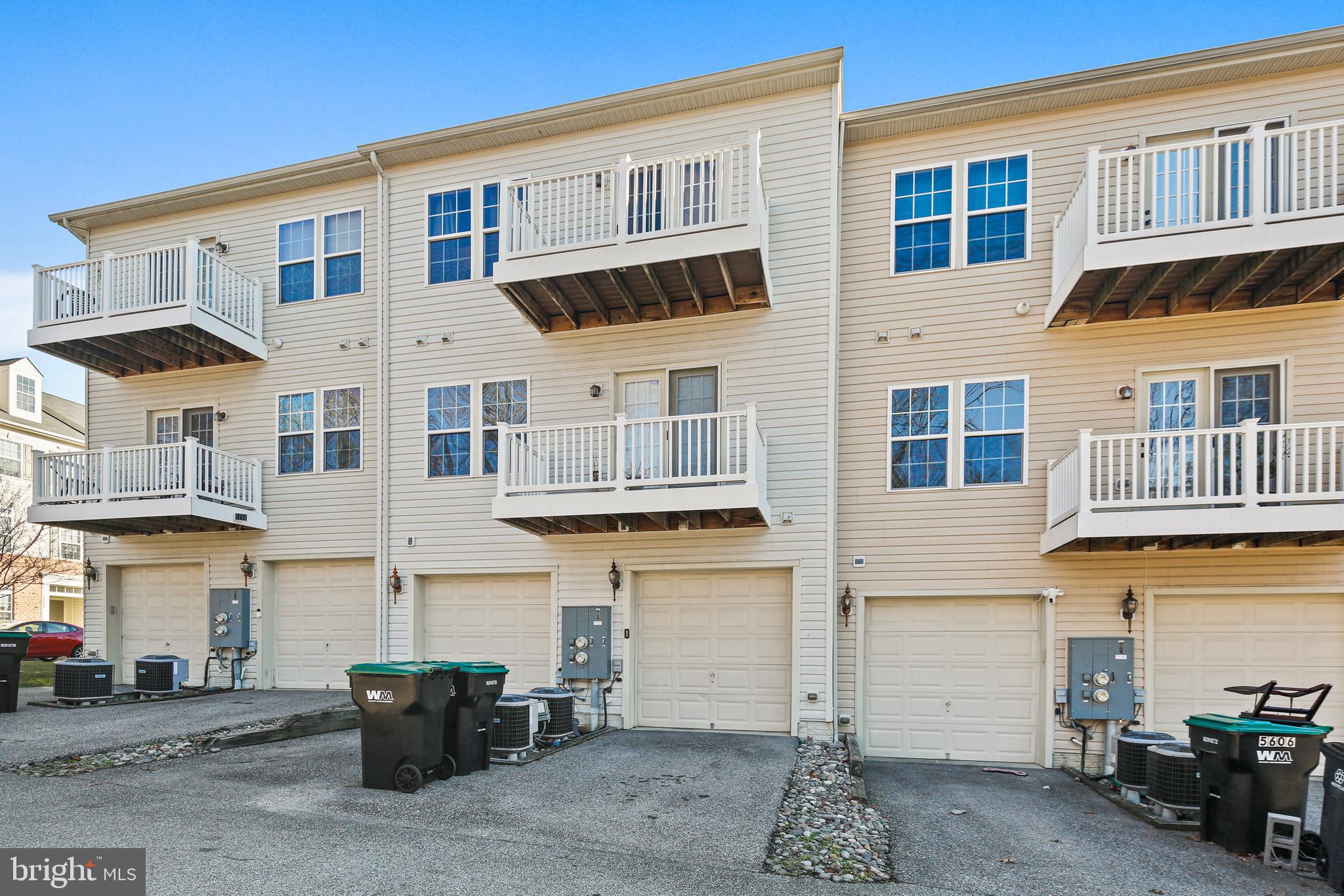 VIRGINIA LANDING - Residential Lease