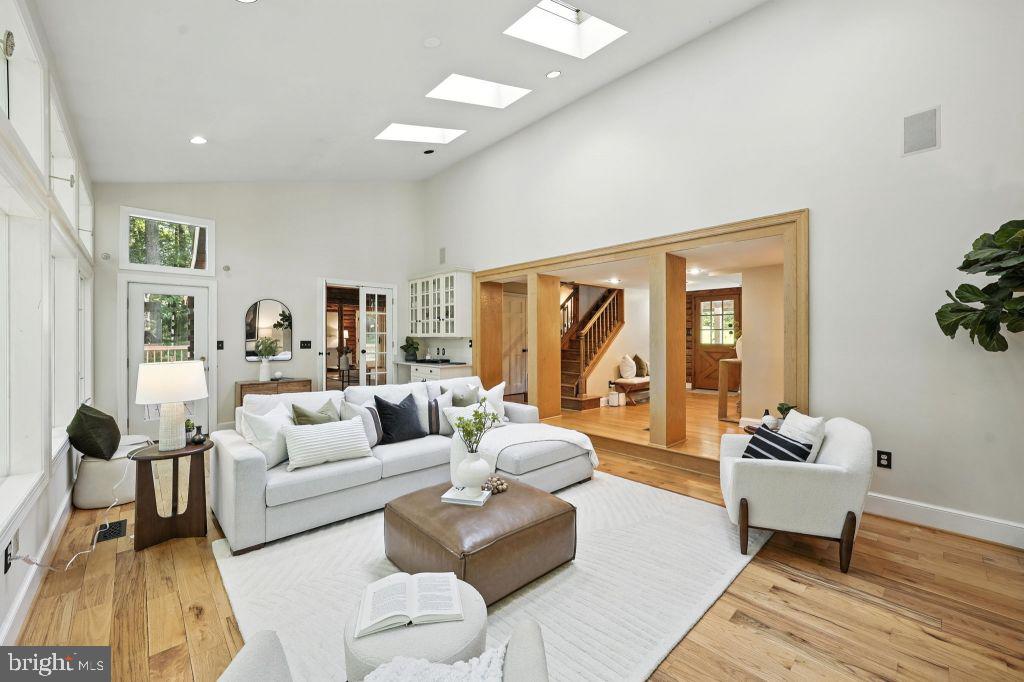 WINDSTONE - Residential