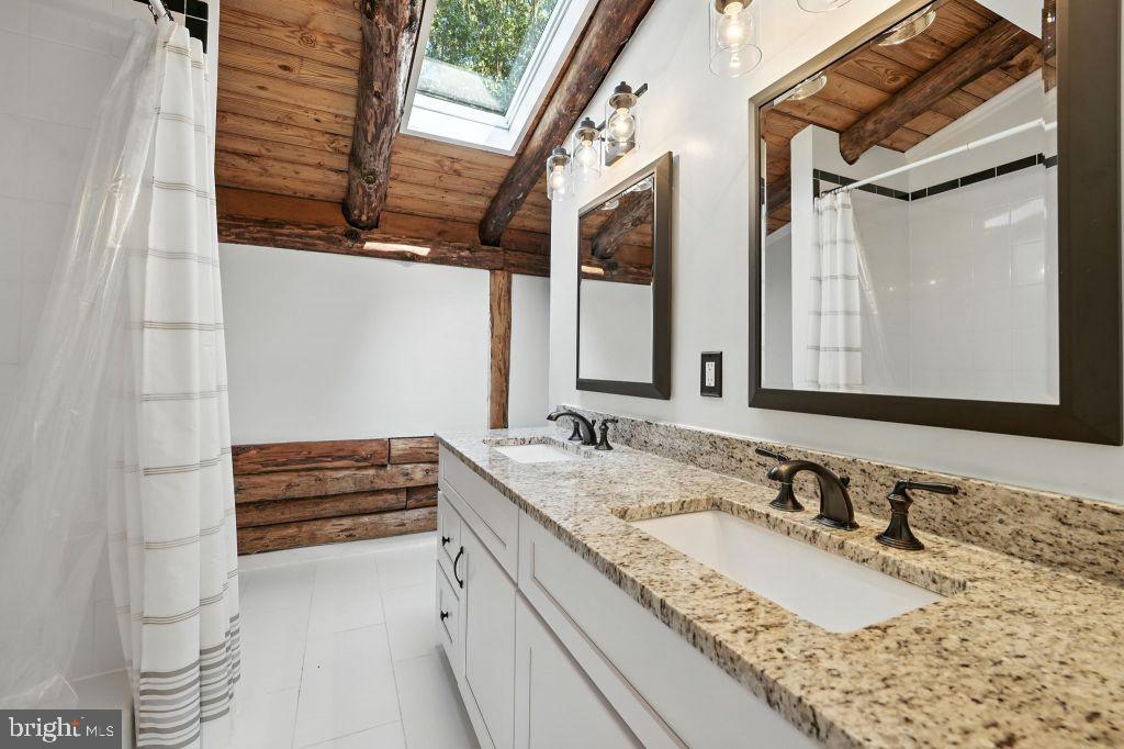 WINDSTONE - Residential