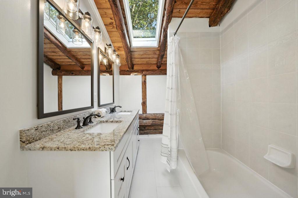 WINDSTONE - Residential