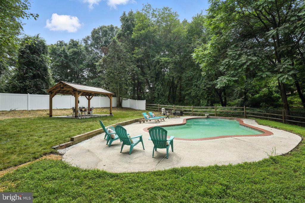 WINDSTONE - Residential