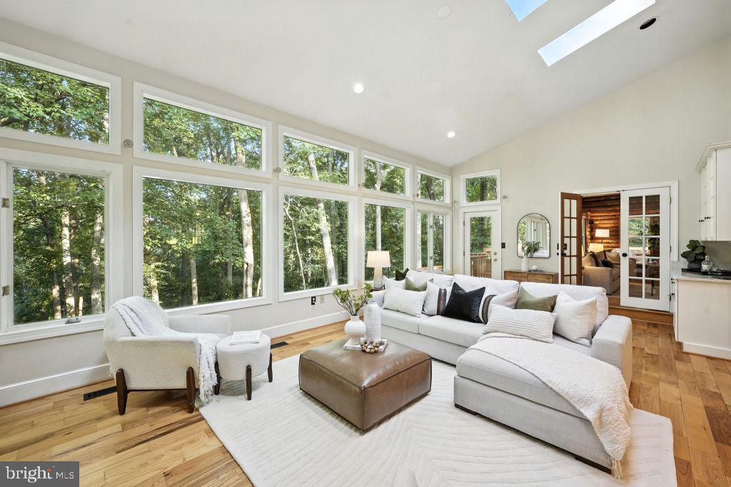 WINDSTONE - Residential