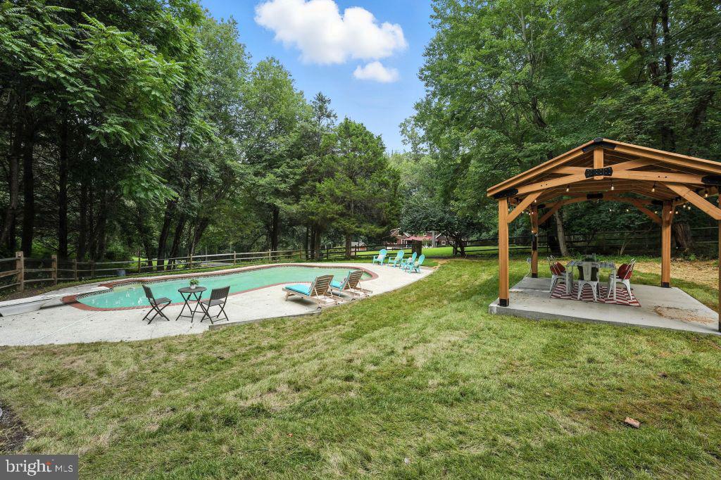 WINDSTONE - Residential