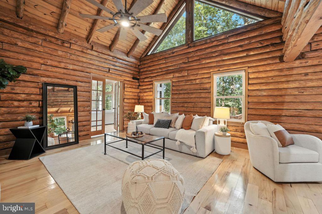 WINDSTONE - Residential