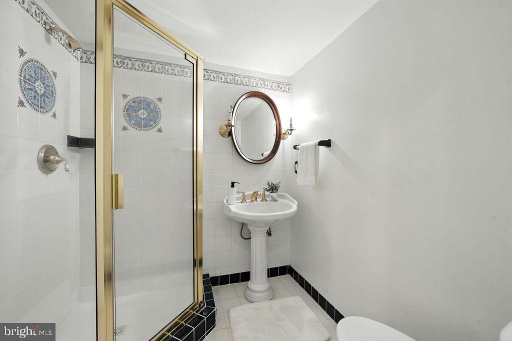 WINDSTONE - Residential