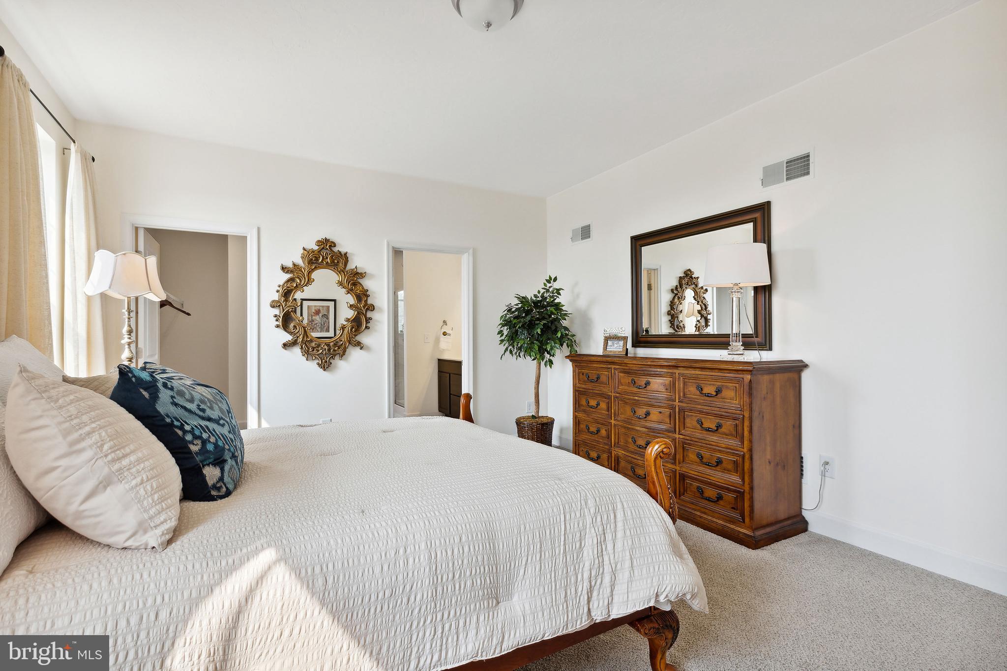 CUMBERLAND VILLAGE - Residential