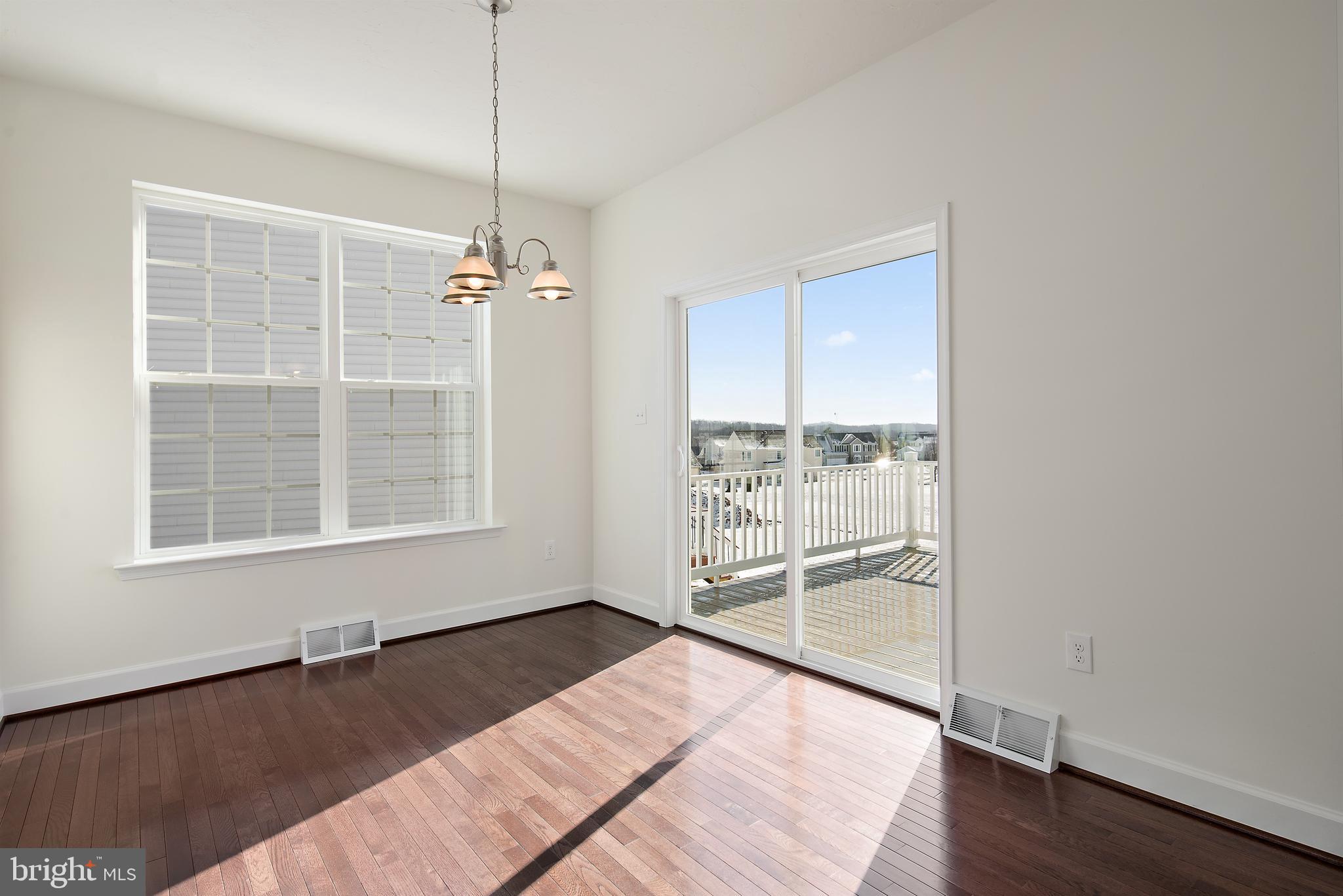 CUMBERLAND VILLAGE - Residential