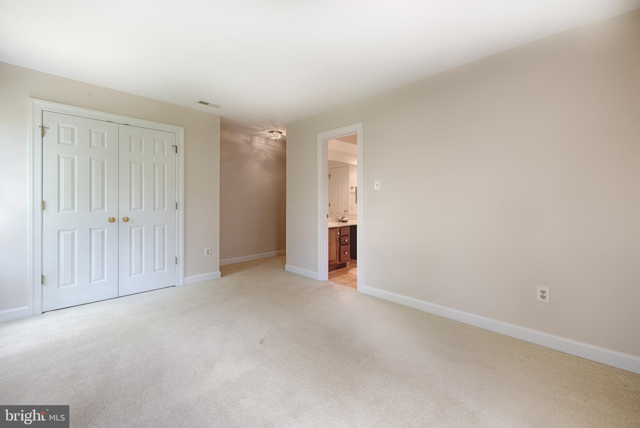 CAMPUS HILLS FARMS - Residential